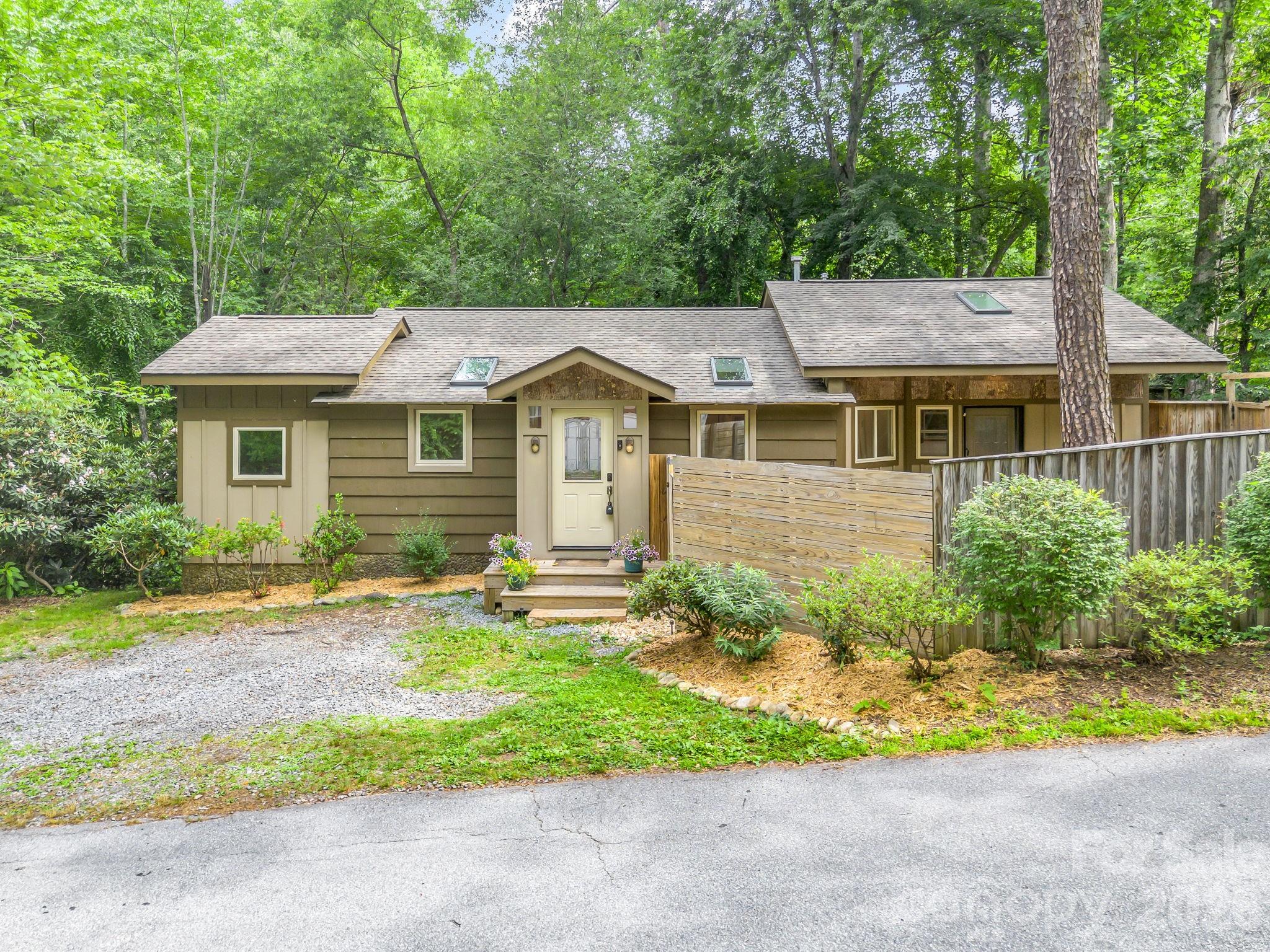 701 Azalea Avenue Property Photo 19