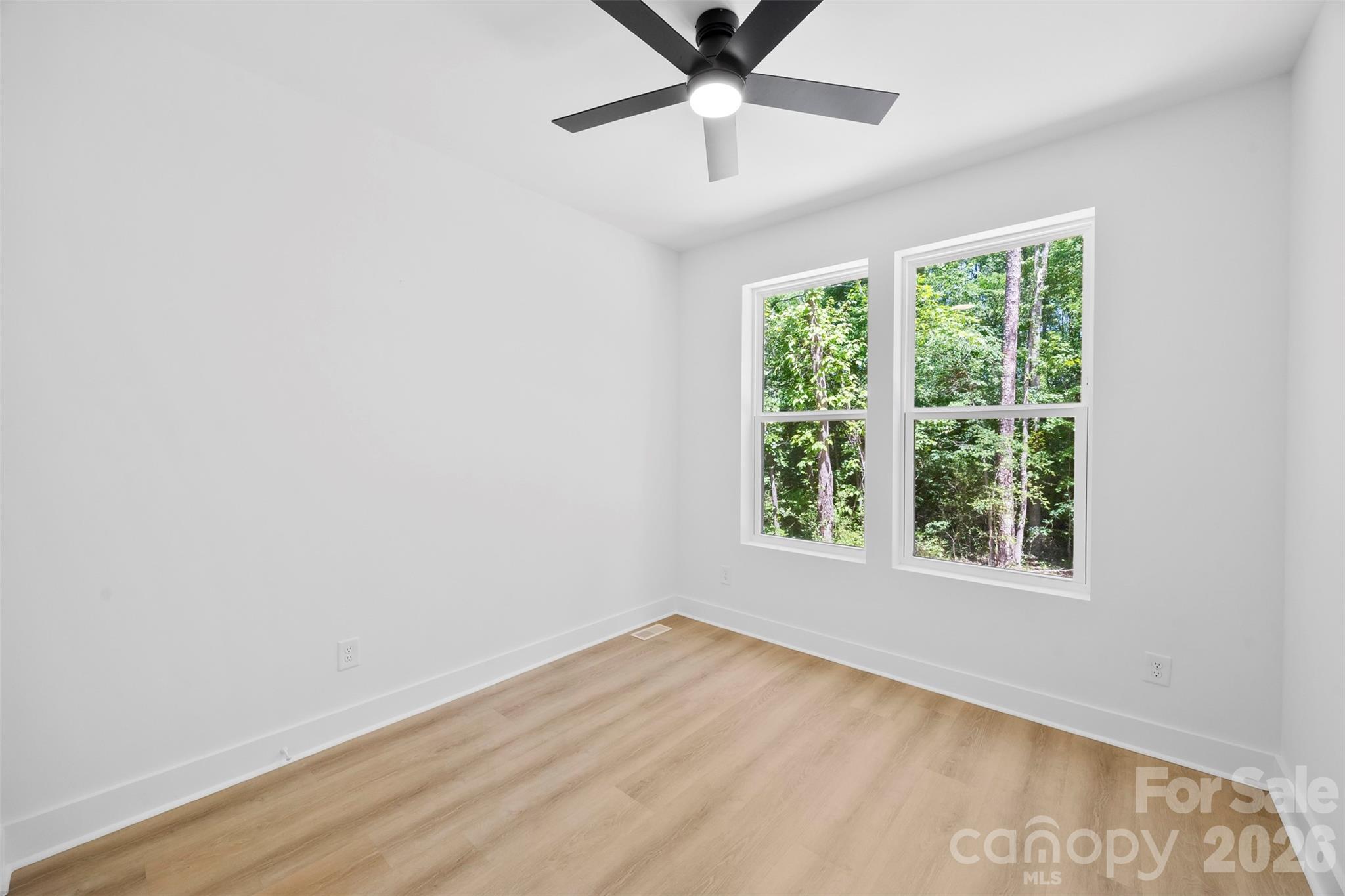 2555 Winfield Street Property Photo 26