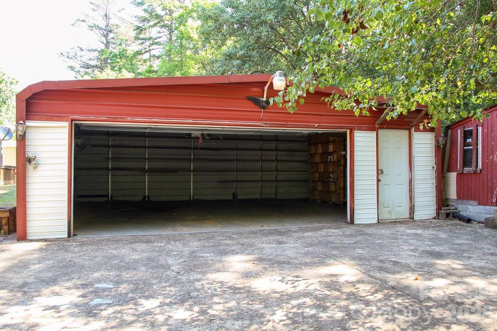 905 S 10th Street Property Photo 15