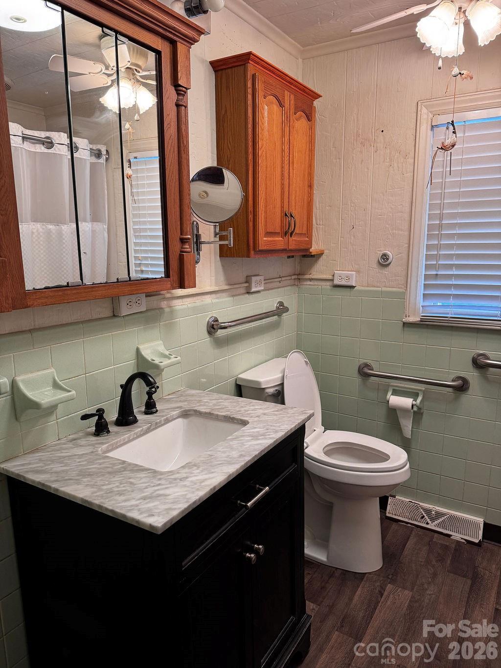 905 S 10th Street Property Photo 28