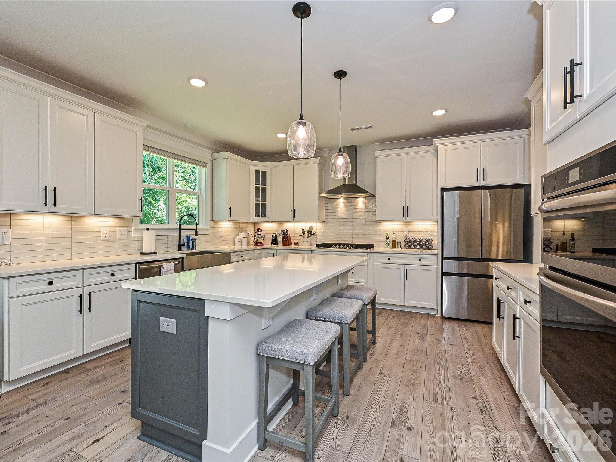 13215 Fiore Place Property Photo 3