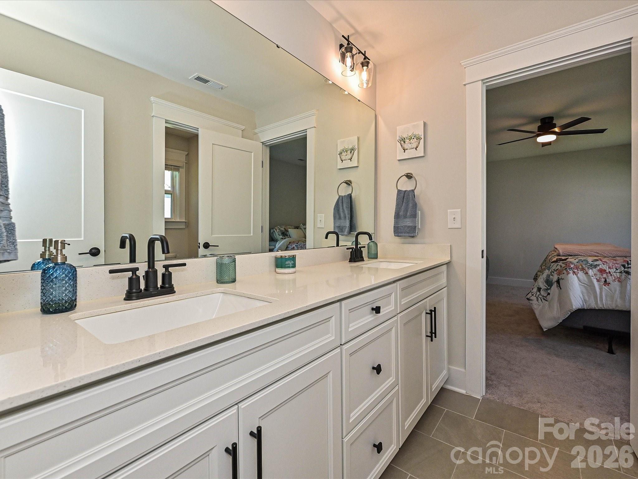 13215 Fiore Place Property Photo 34