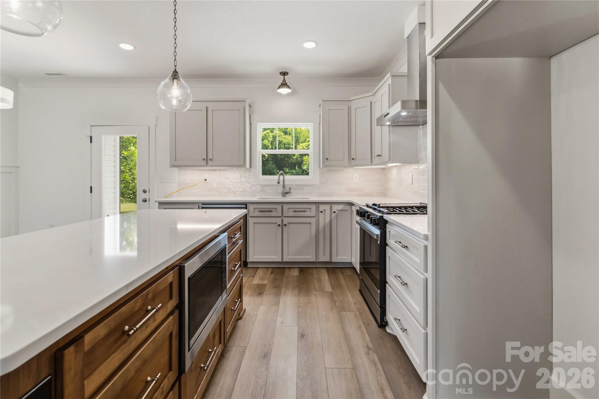 352 Adams Road Property Photo 8