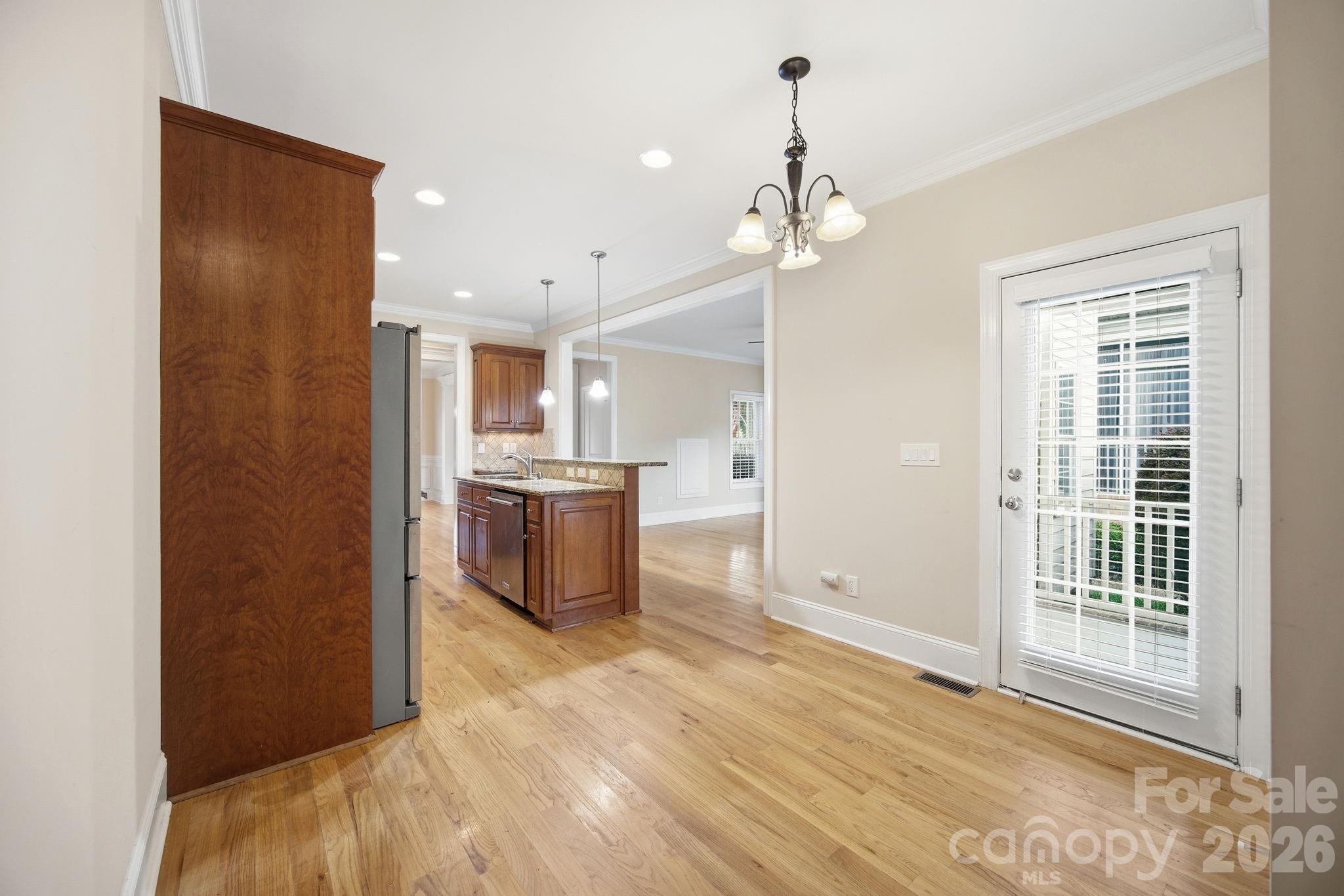 3210 Kelsey Plaza Property Photo 17