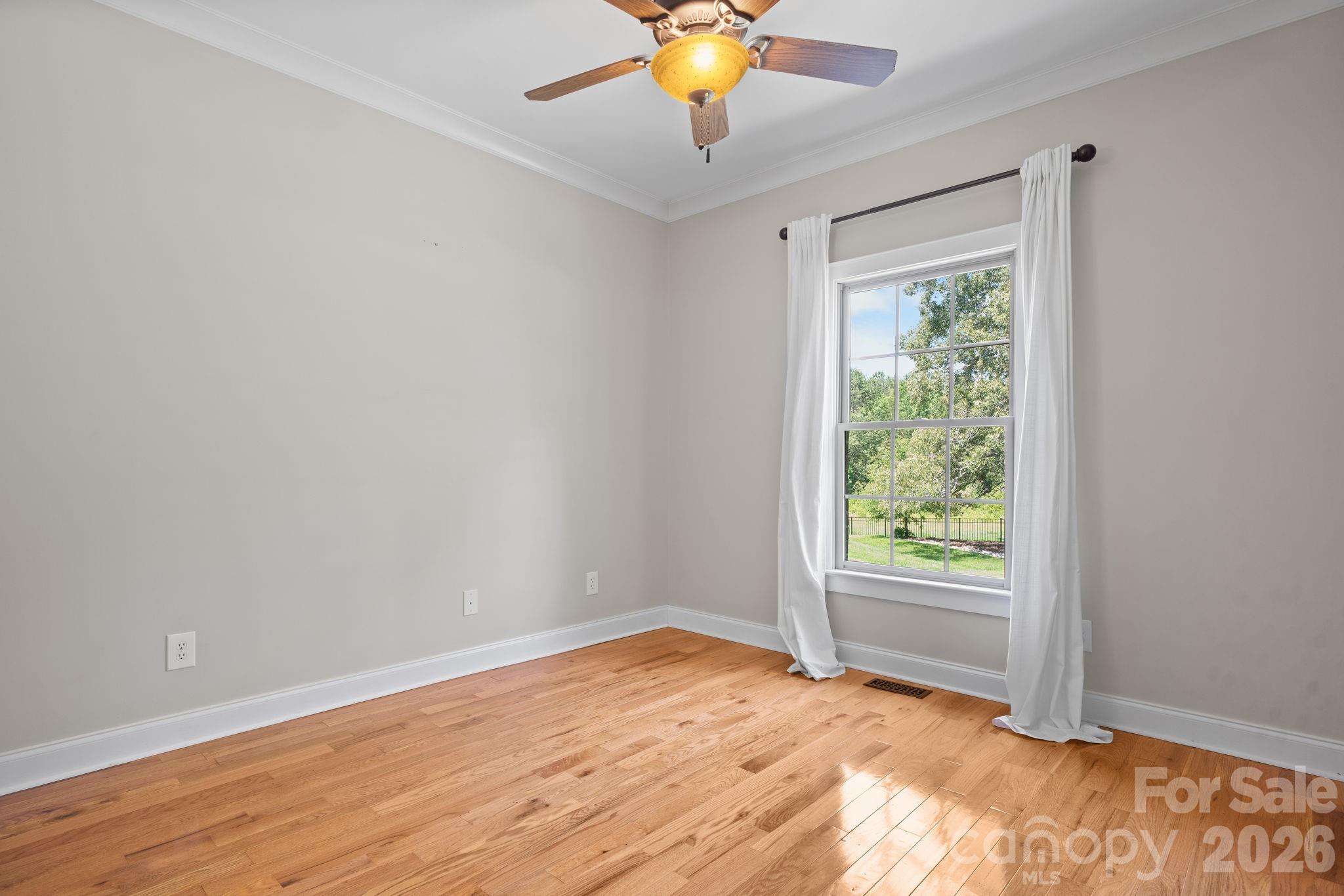 1055 Catawba Greens Drive Property Photo 24