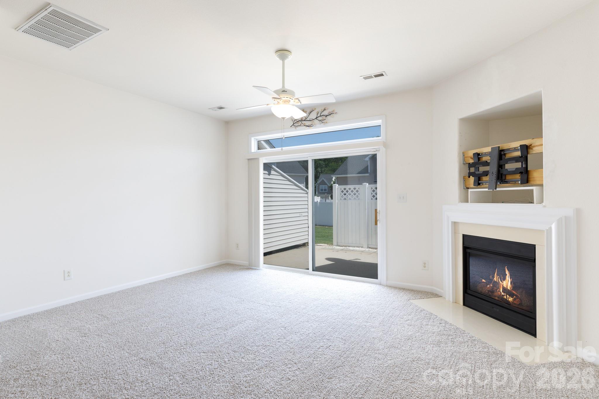 11625 Lioness Street Property Photo 15
