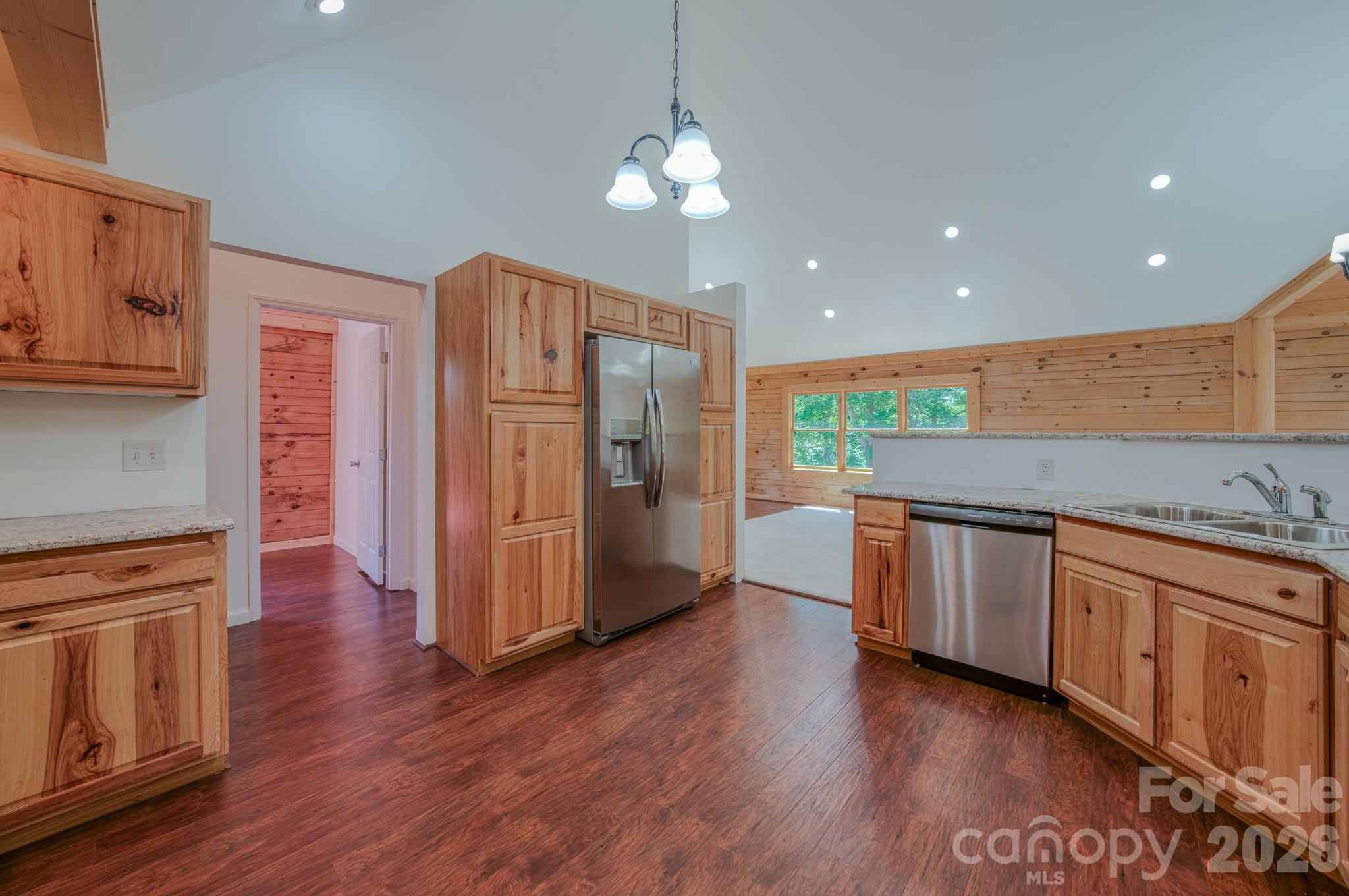 231 Blue Bird Road Property Photo 10