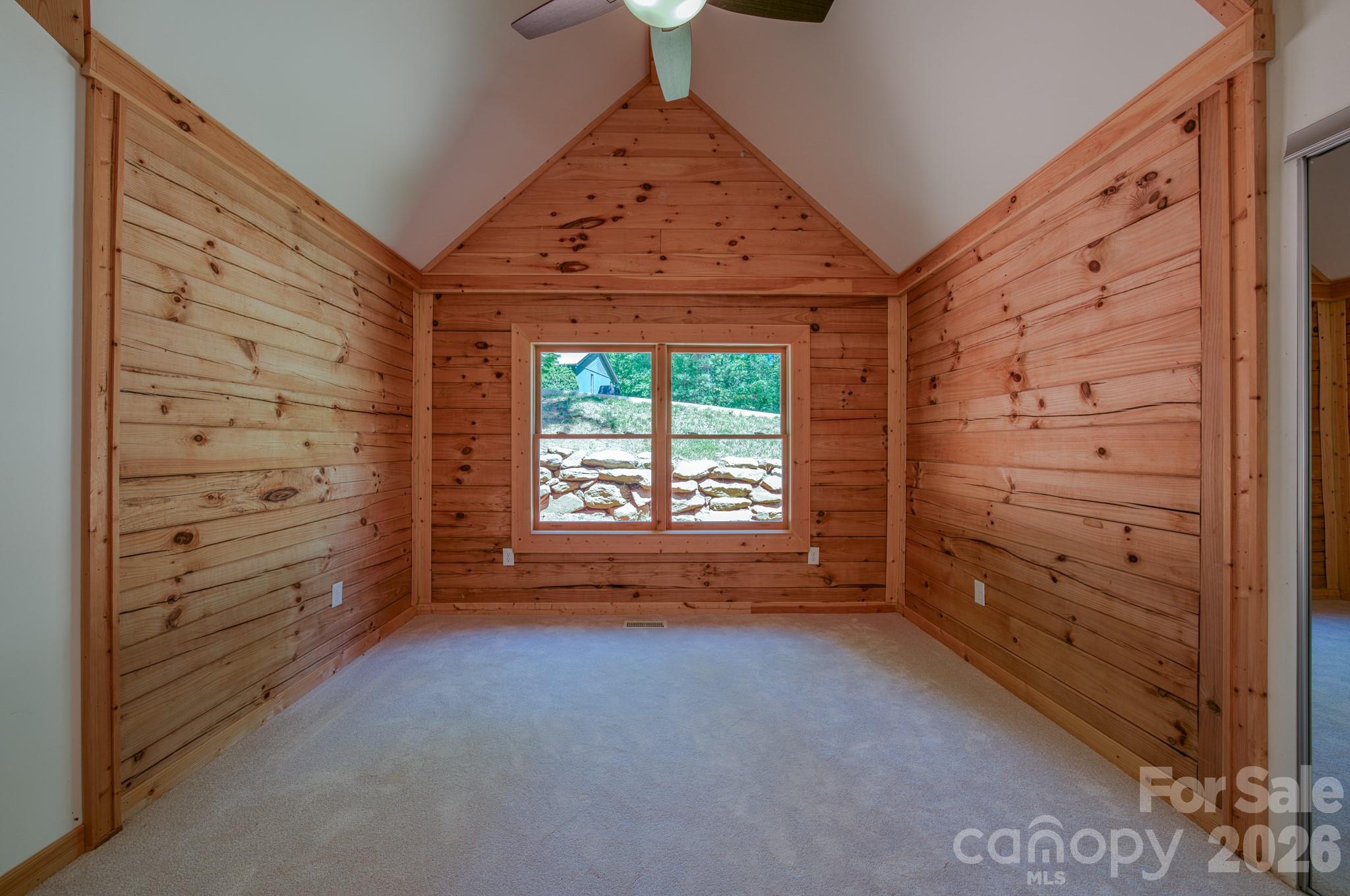231 Blue Bird Road Property Photo 14