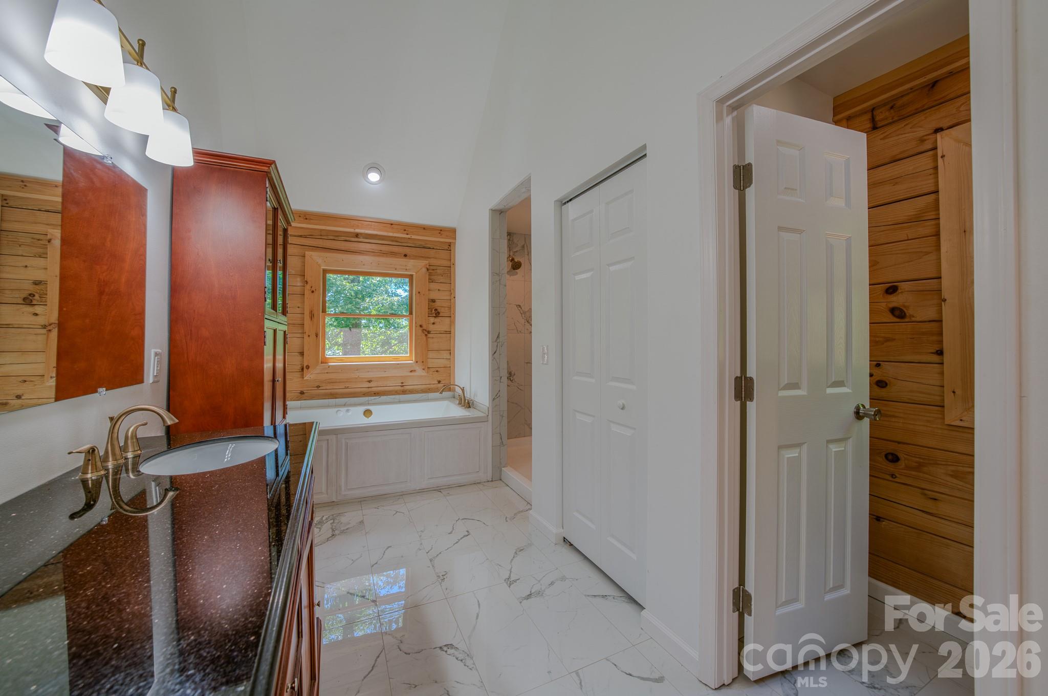 231 Blue Bird Road Property Photo 17