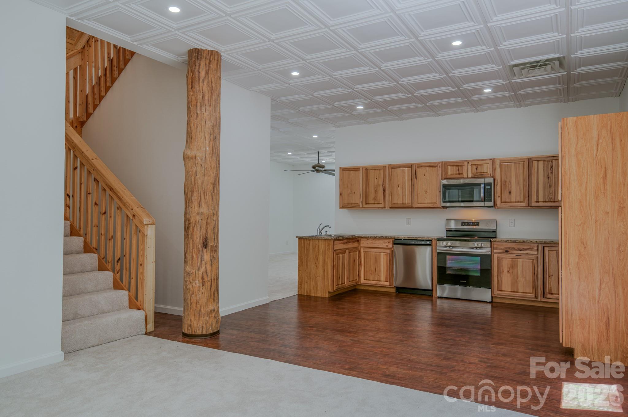 231 Blue Bird Road Property Photo 23