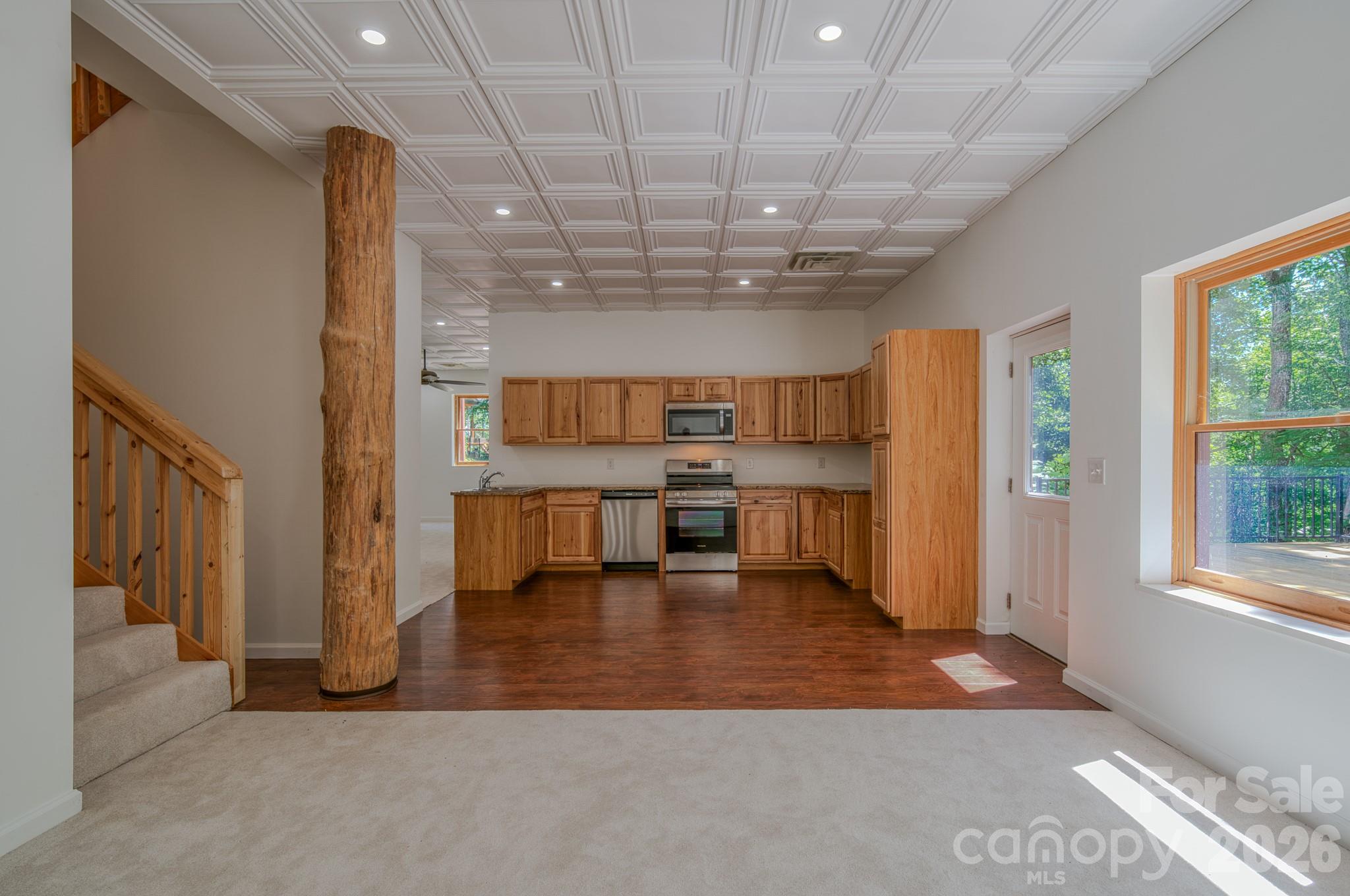 231 Blue Bird Road Property Photo 24