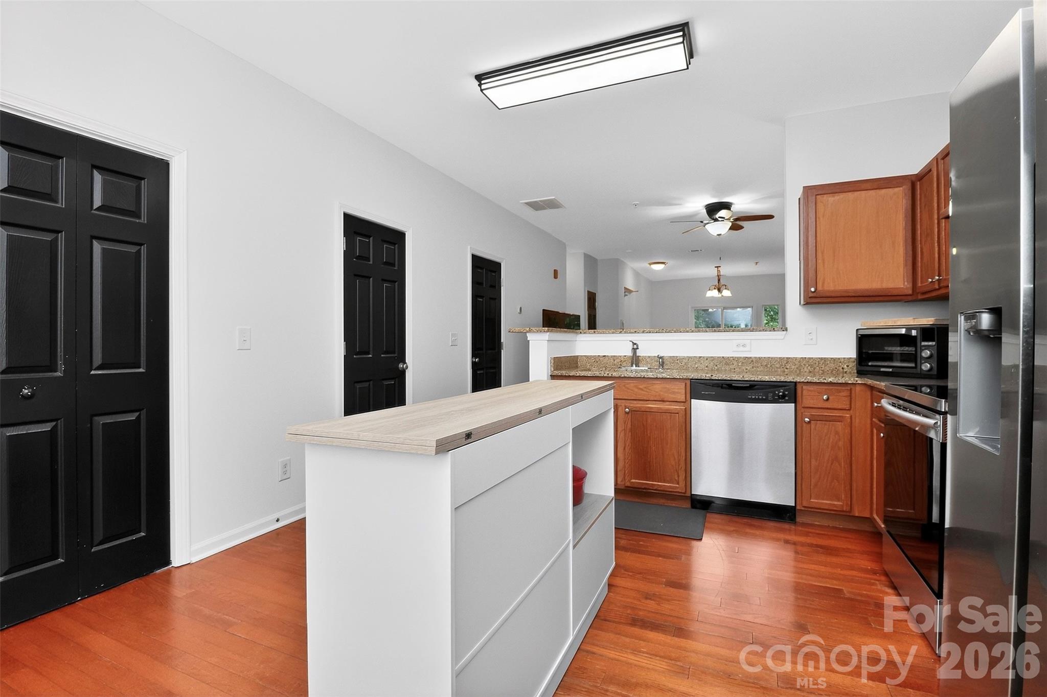 3909 Picasso Court Property Photo 6