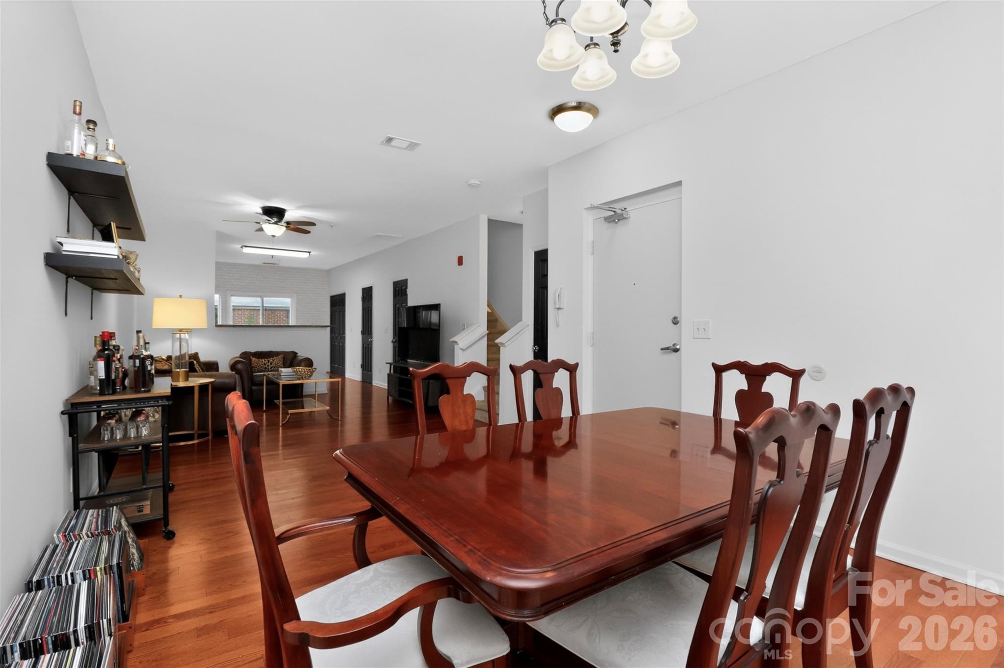 3909 Picasso Court Property Photo 14