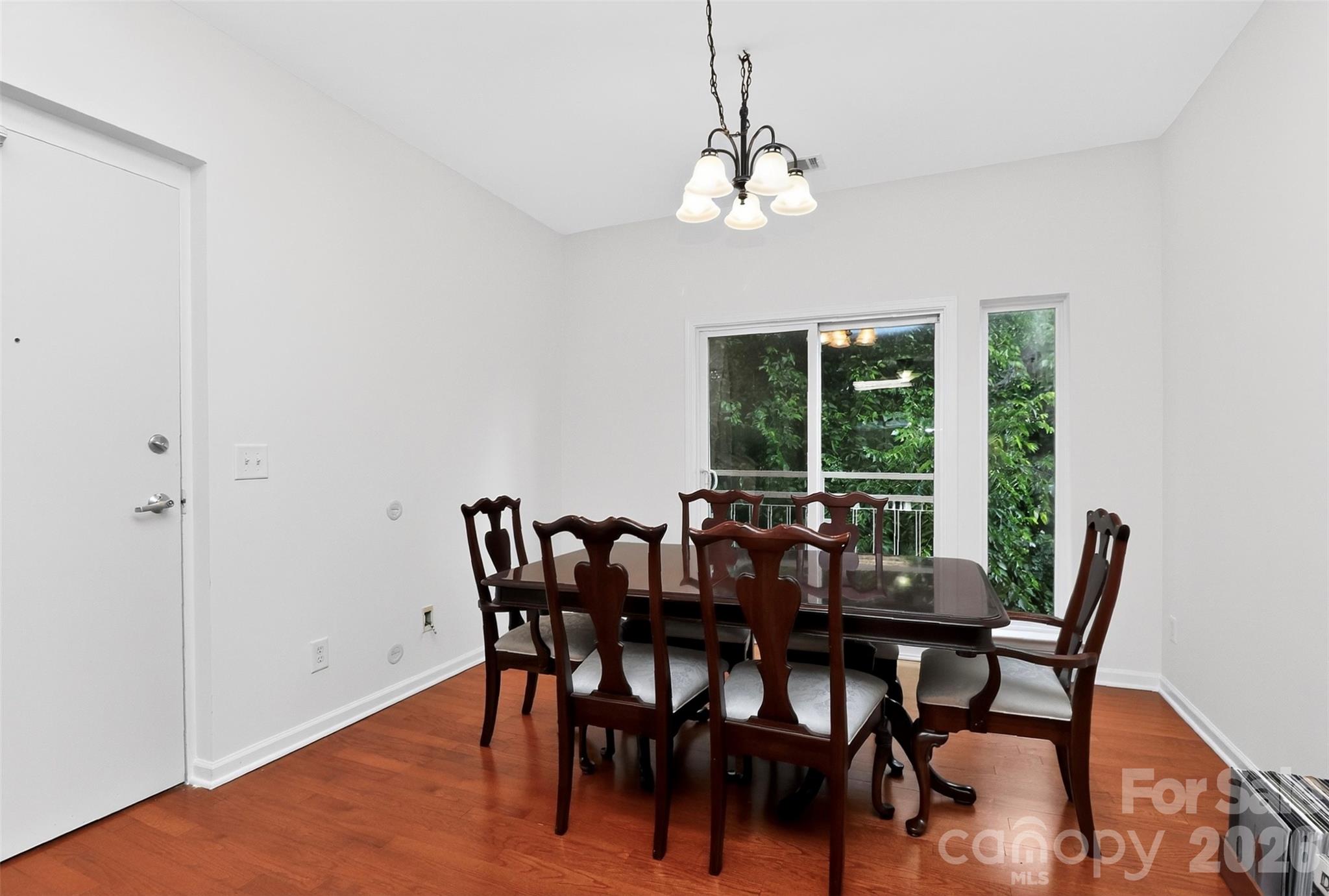 3909 Picasso Court Property Photo 16
