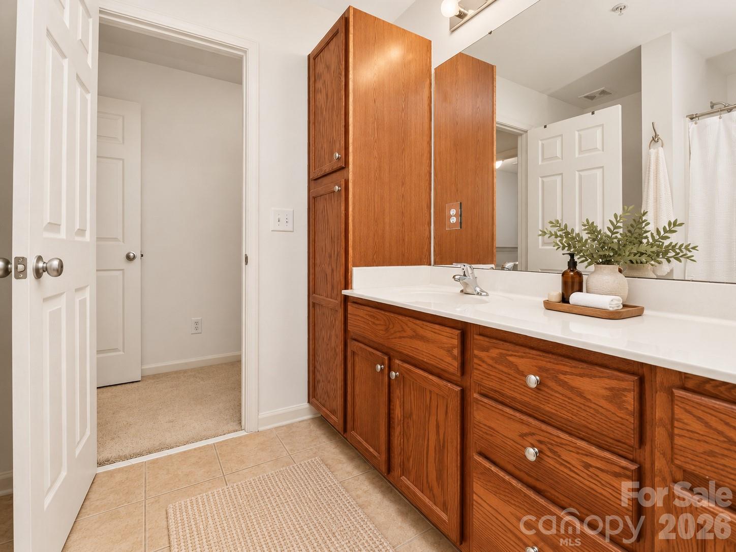 3909 Picasso Court Property Photo 27