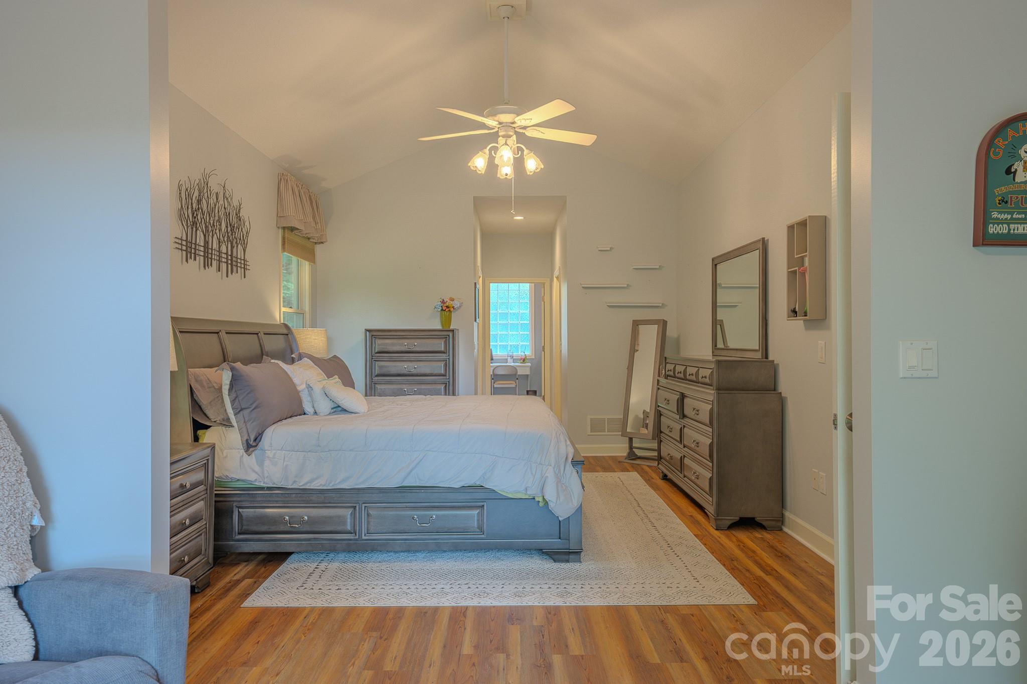 329 Mountain Crest Drive Property Photo 17