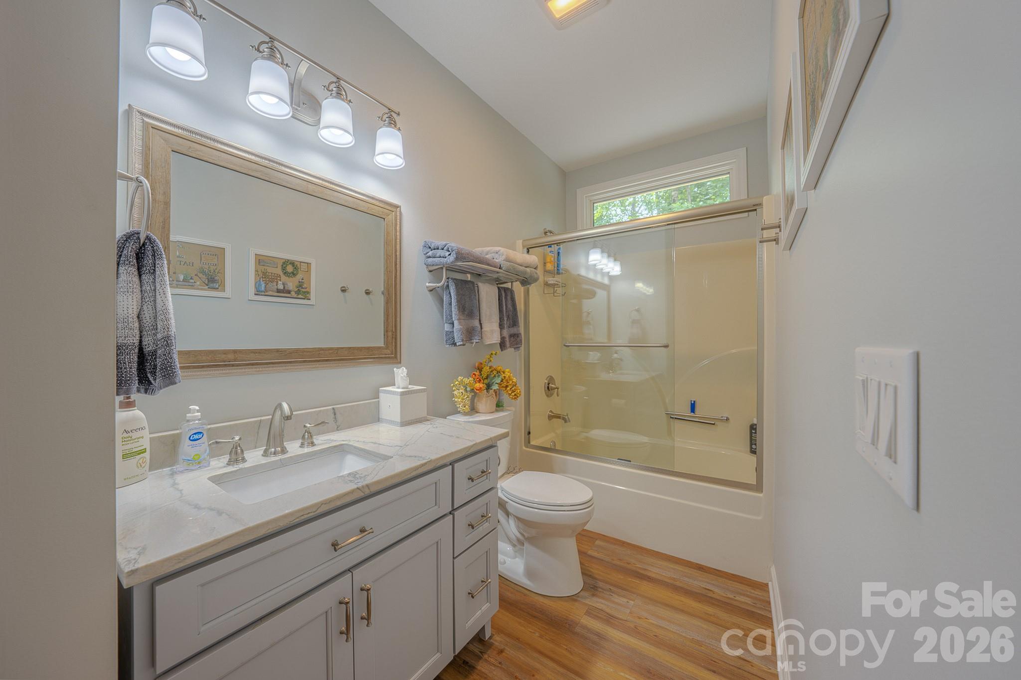 329 Mountain Crest Drive Property Photo 23