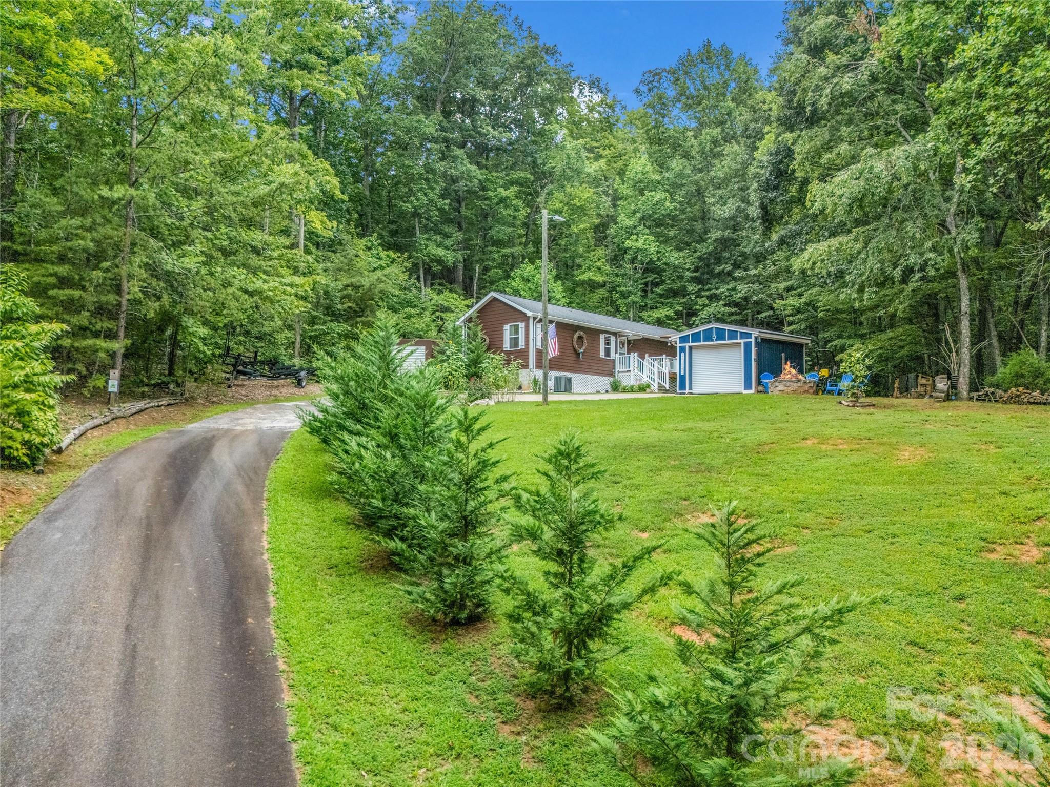 479 Camp Hill Road 11 Property Photo 6