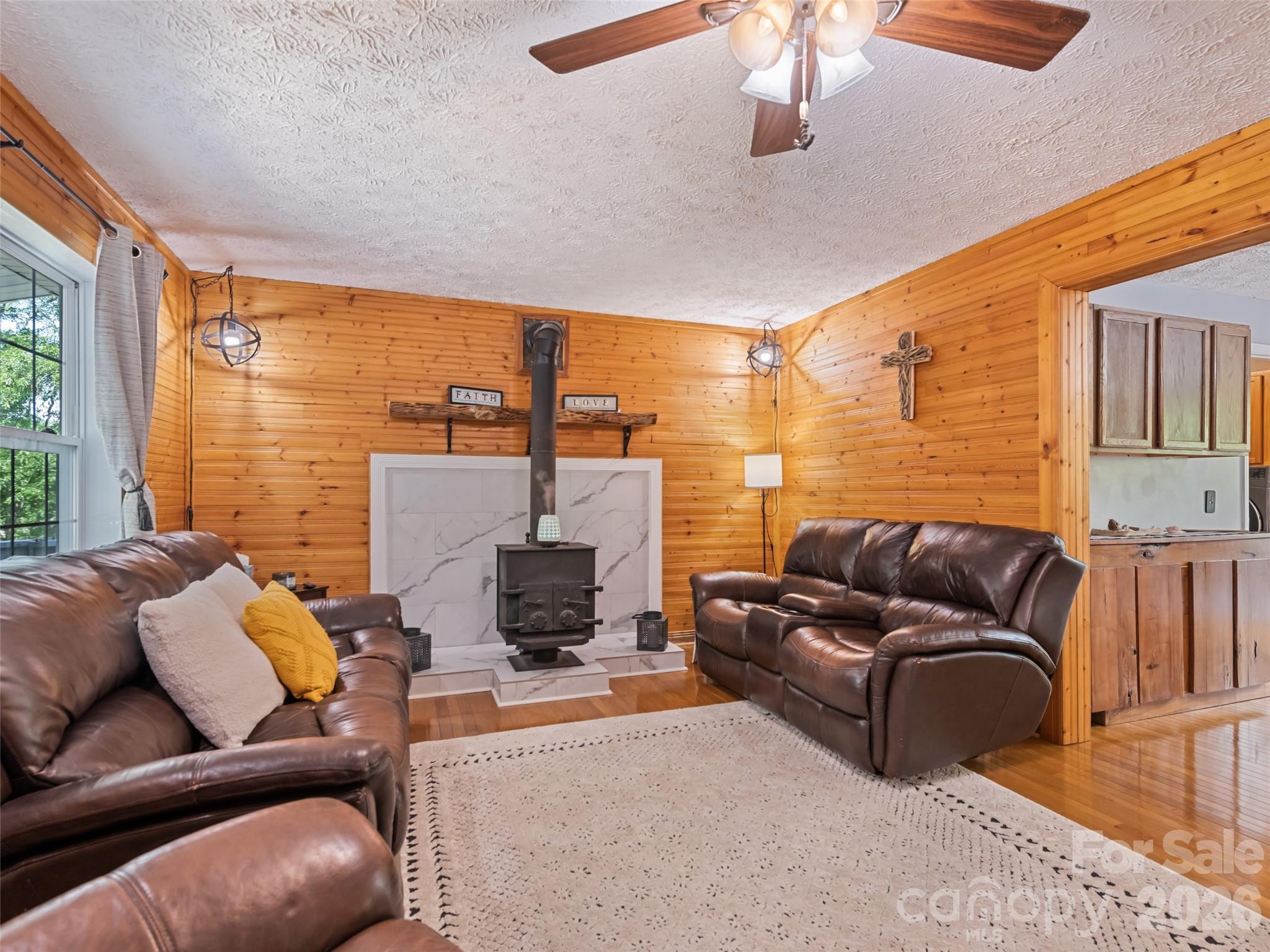 222 Thistle Ridge Property Photo 9
