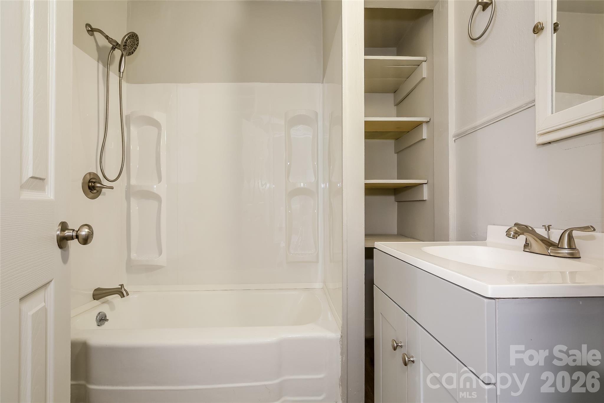 517 Willow Street Property Photo 14