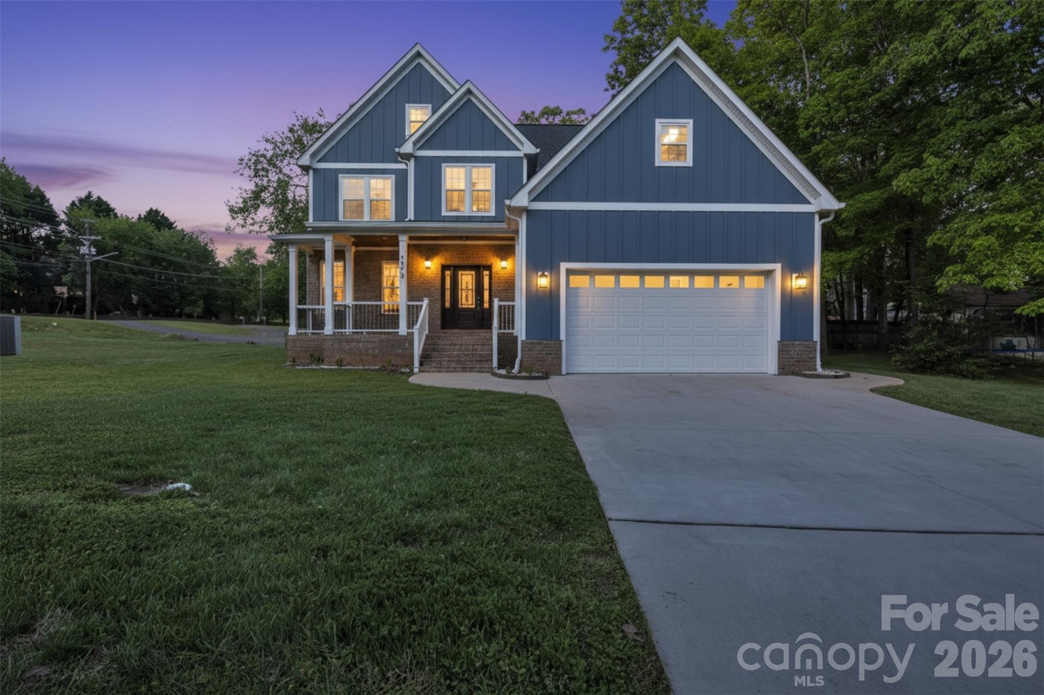 3075 Jamestown Drive Property Photo 1