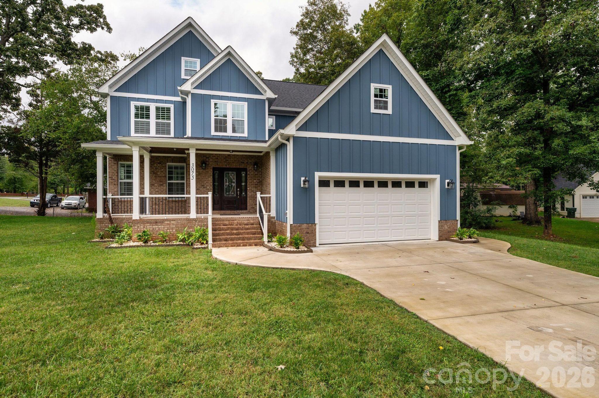 3075 Jamestown Drive Property Photo 2