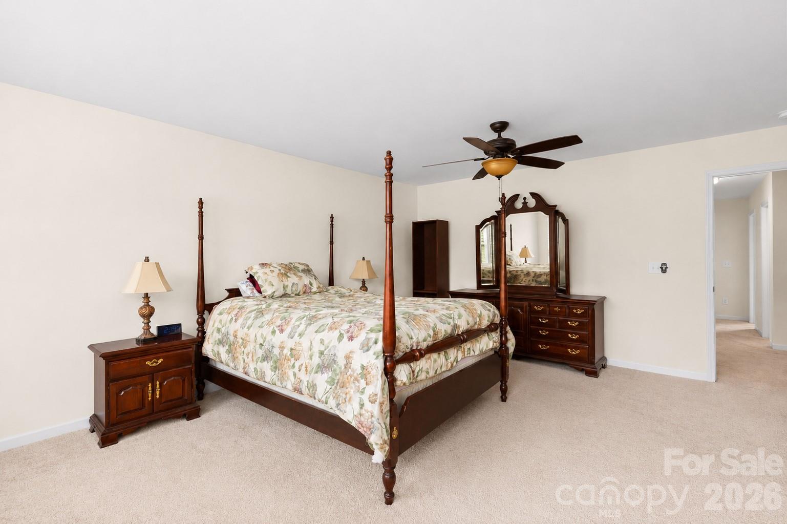 427 Inlet Place Drive Property Photo 13