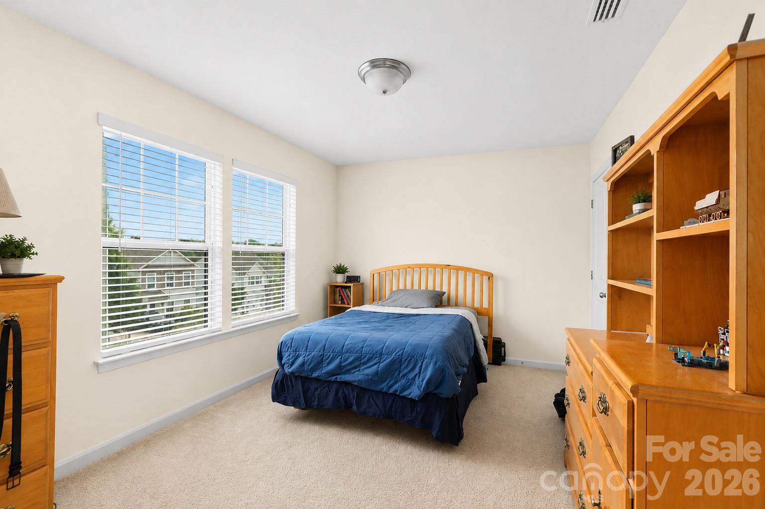 427 Inlet Place Drive Property Photo 15