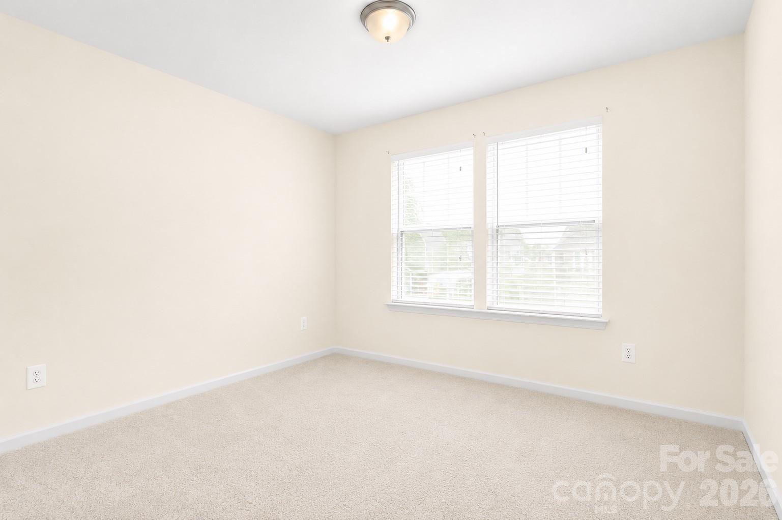 427 Inlet Place Drive Property Photo 16