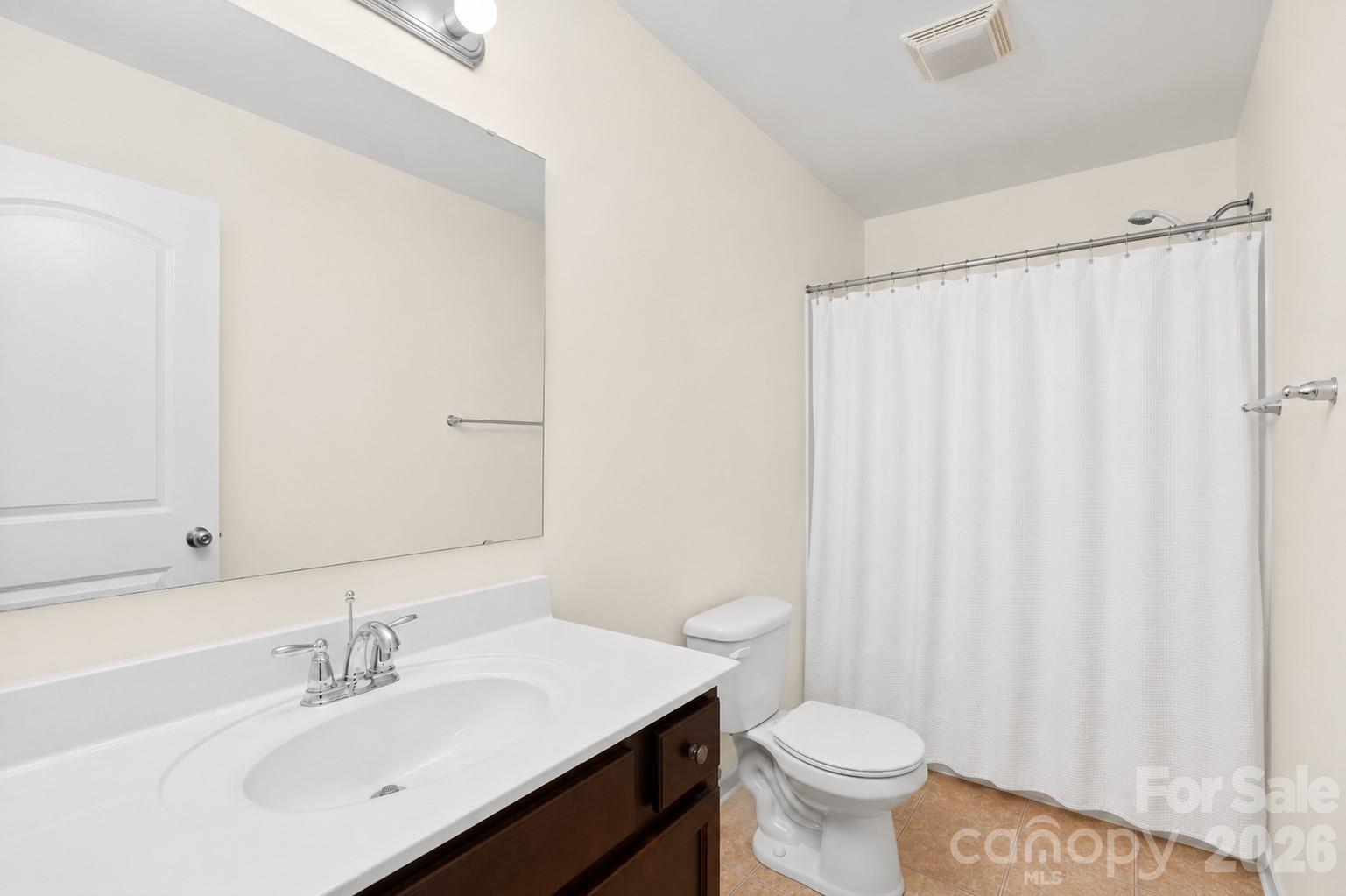 427 Inlet Place Drive Property Photo 18