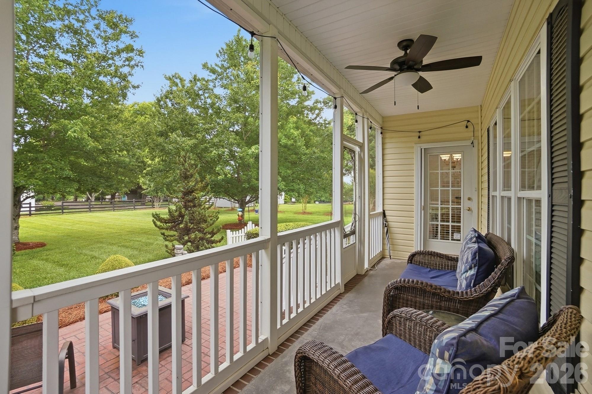 258 Glenwood Drive Property Photo 9