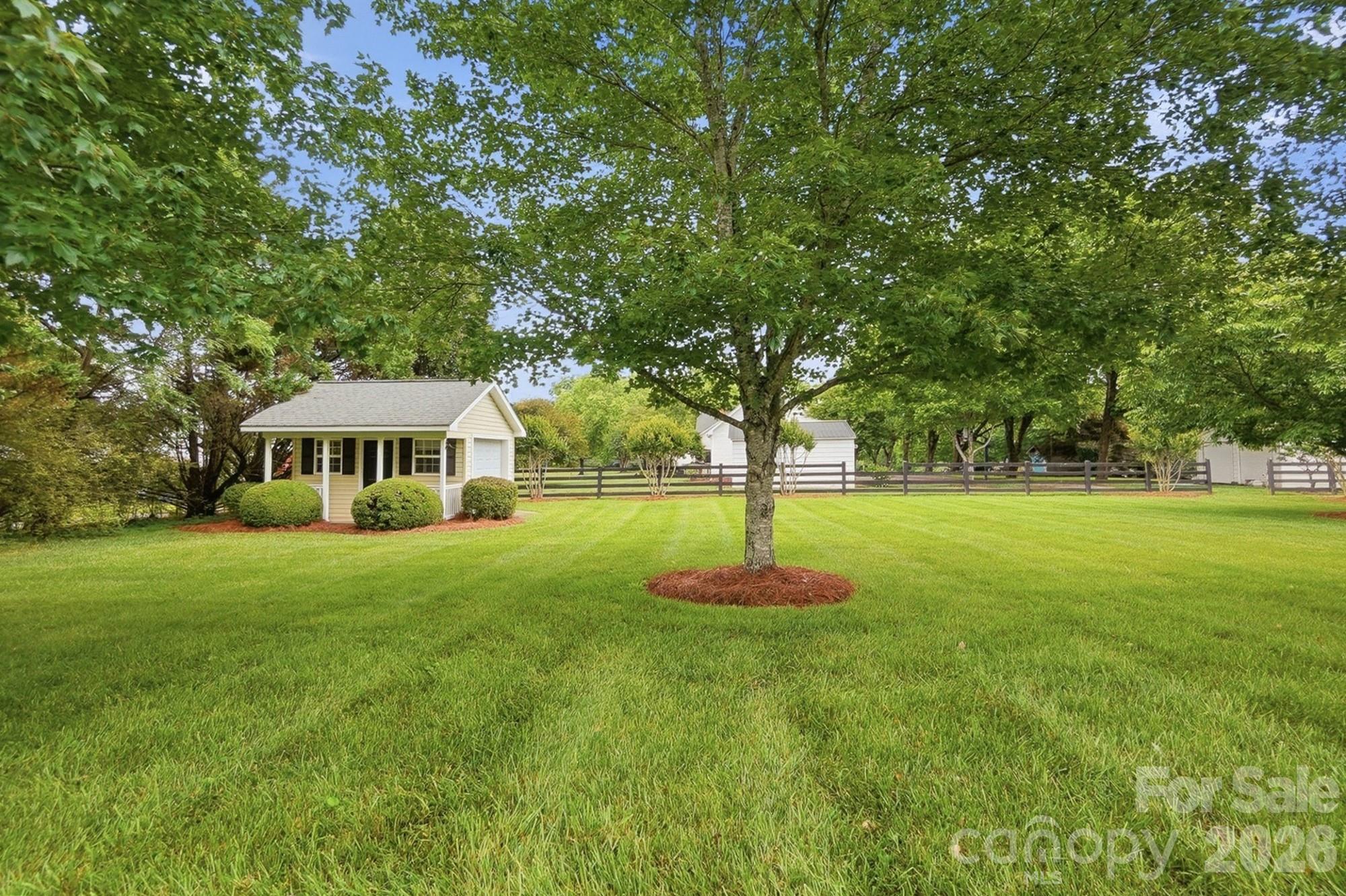 258 Glenwood Drive Property Photo 10