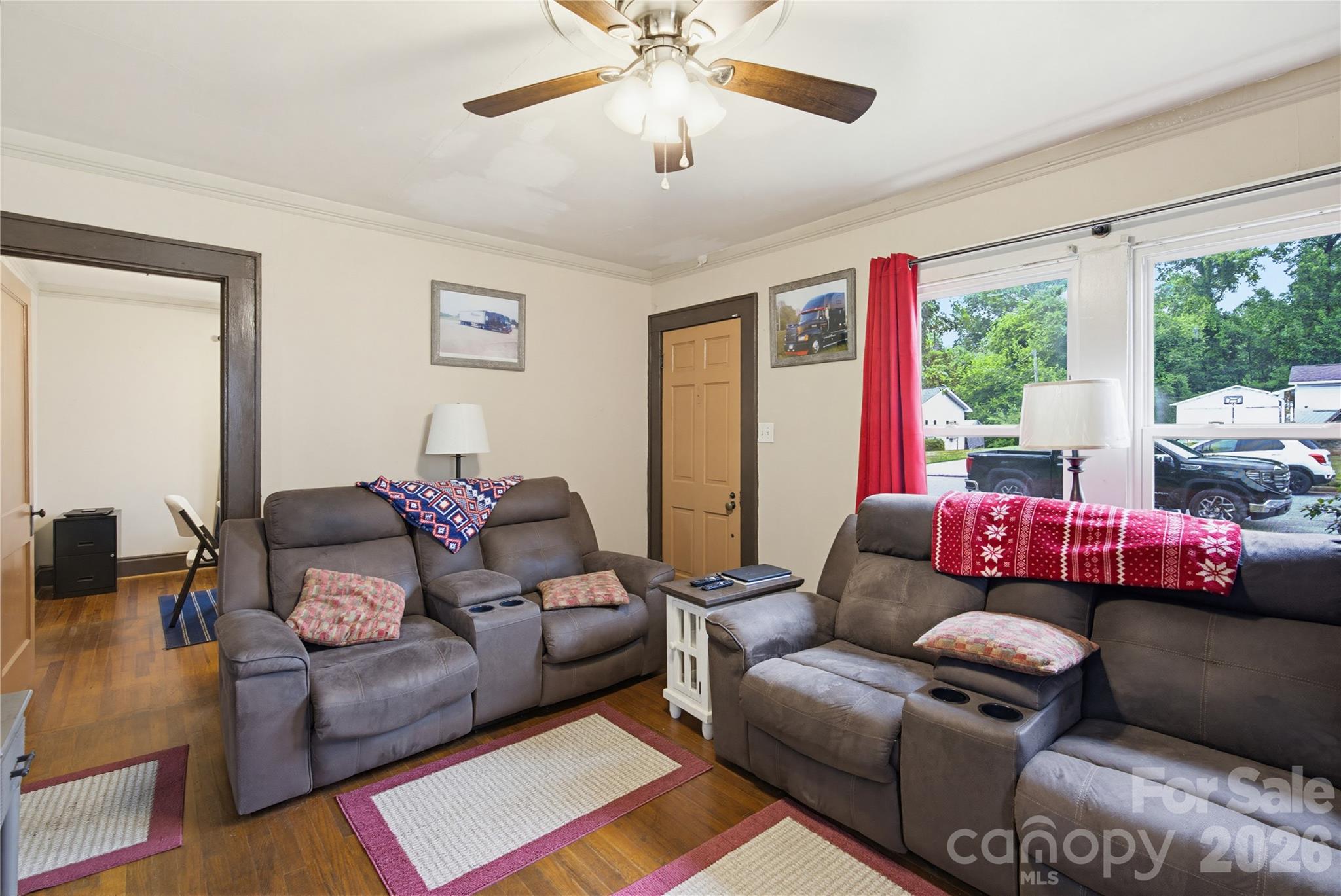 734 Tanglewood Drive Property Photo 11