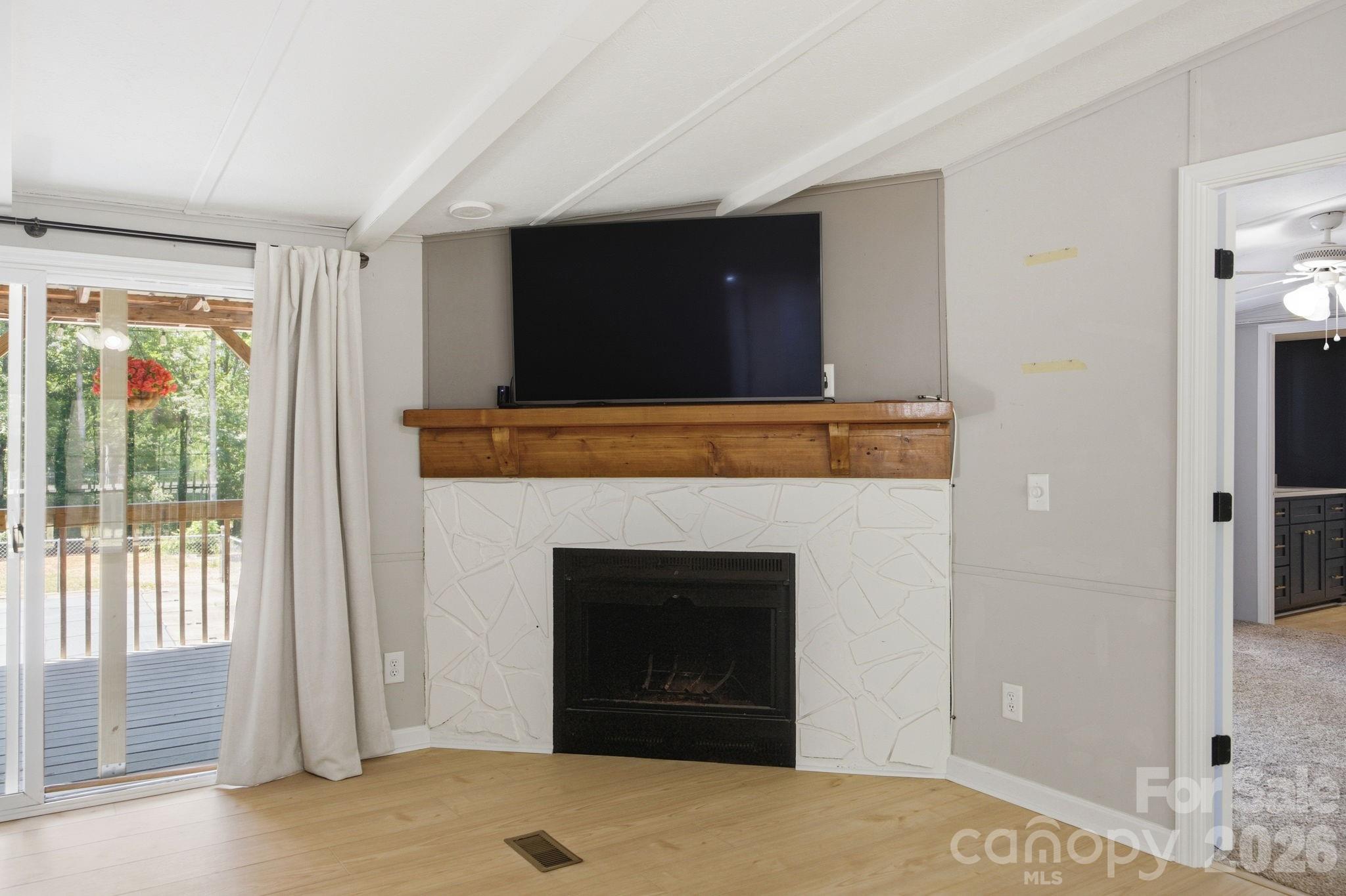 4377 Catawba Burris Road Property Photo 14