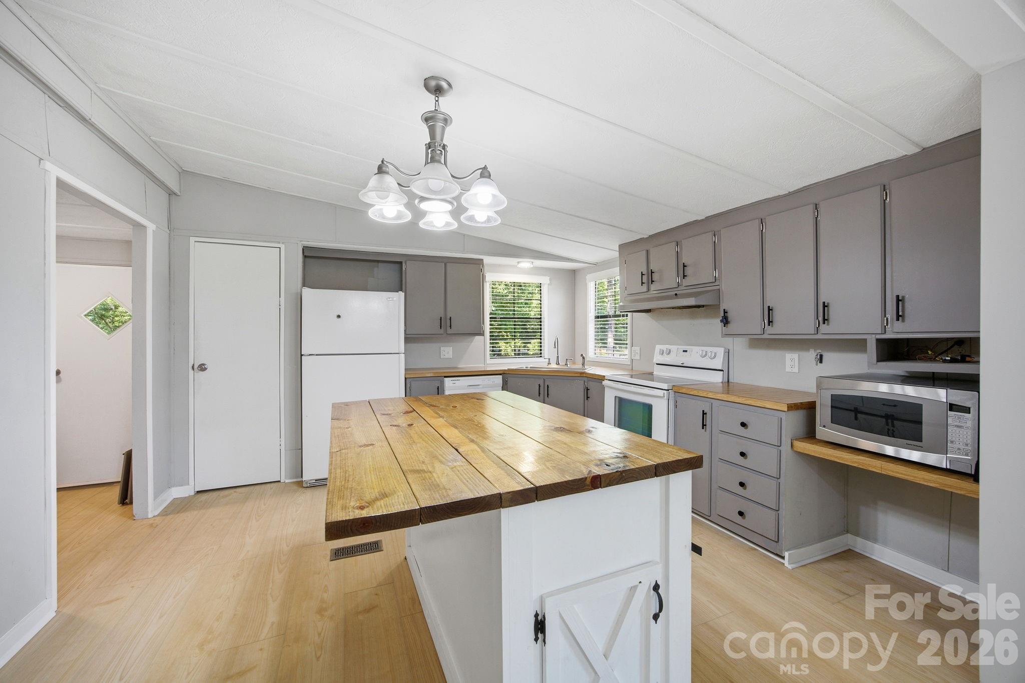 4377 Catawba Burris Road Property Photo 19