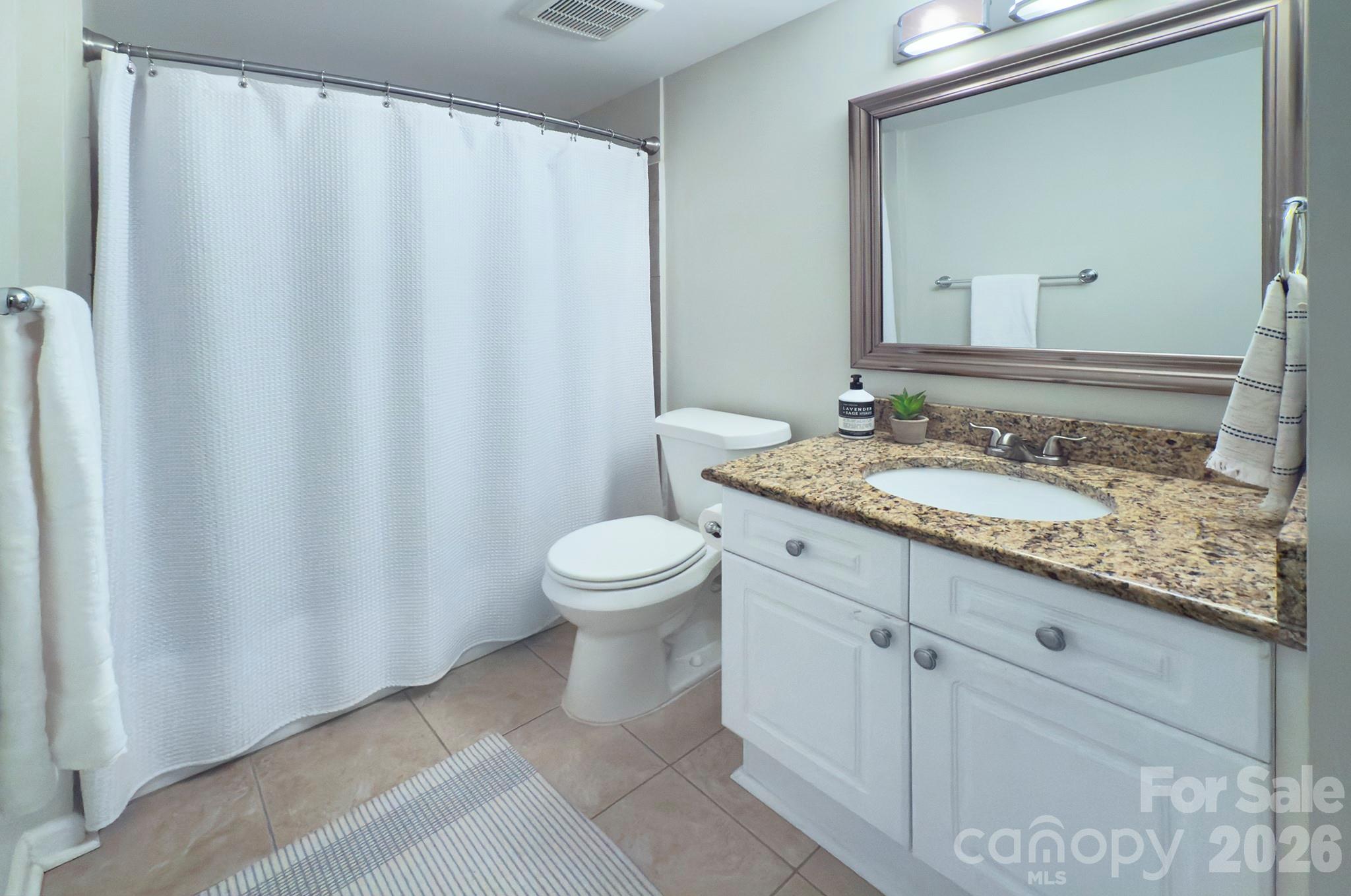 405 W 7th Street 303 Property Photo 25