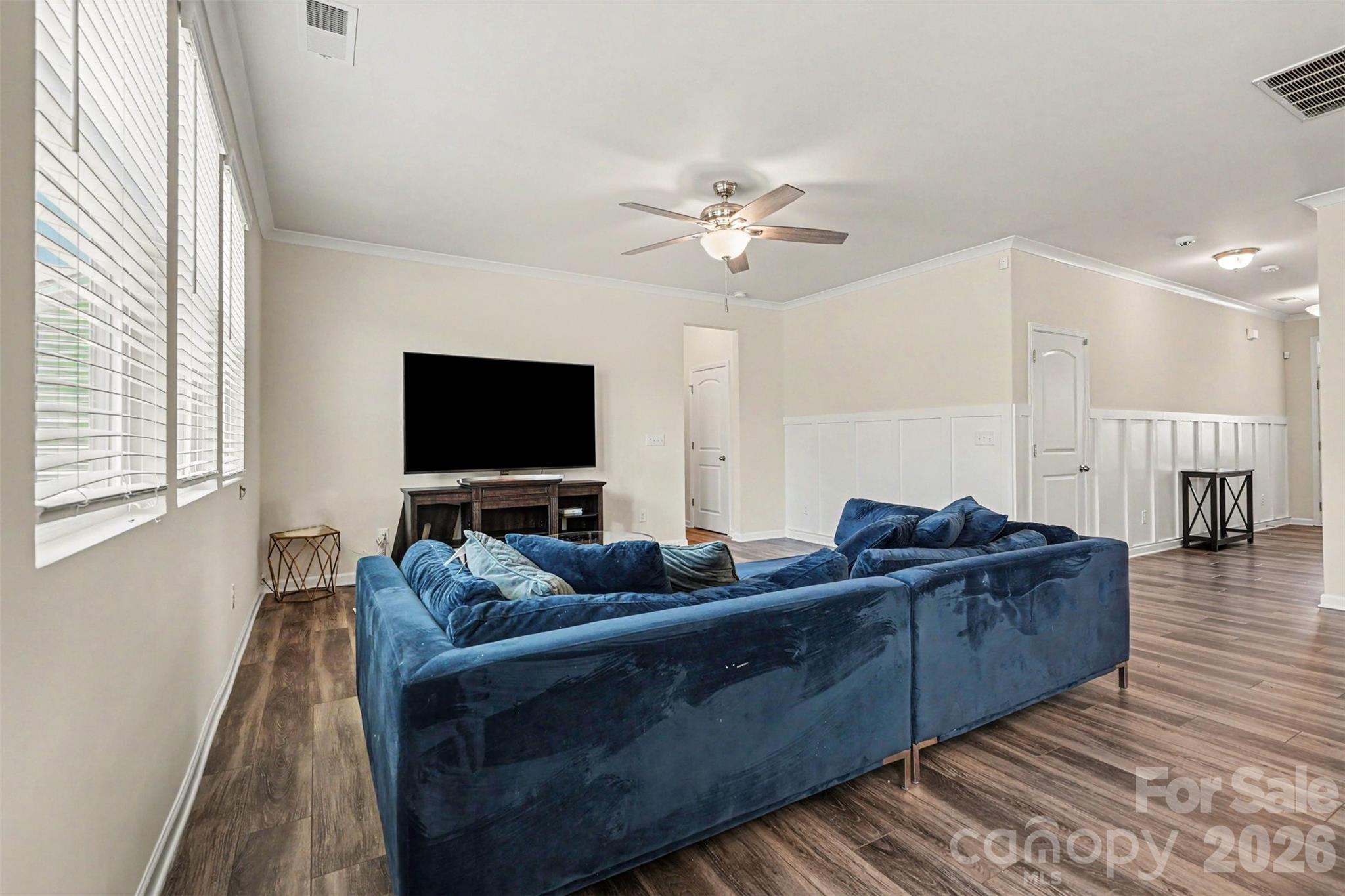 1705 Bailey Ridge Drive Property Photo 9