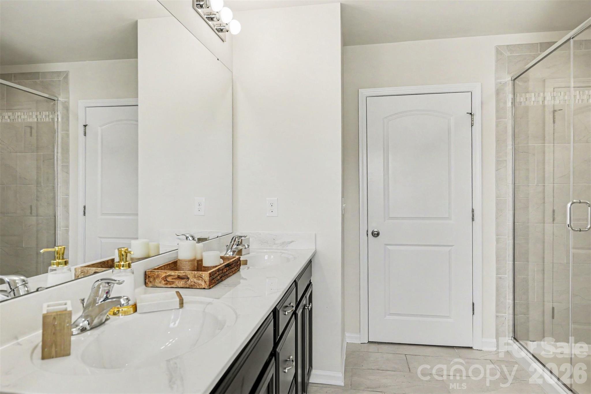 1705 Bailey Ridge Drive Property Photo 18