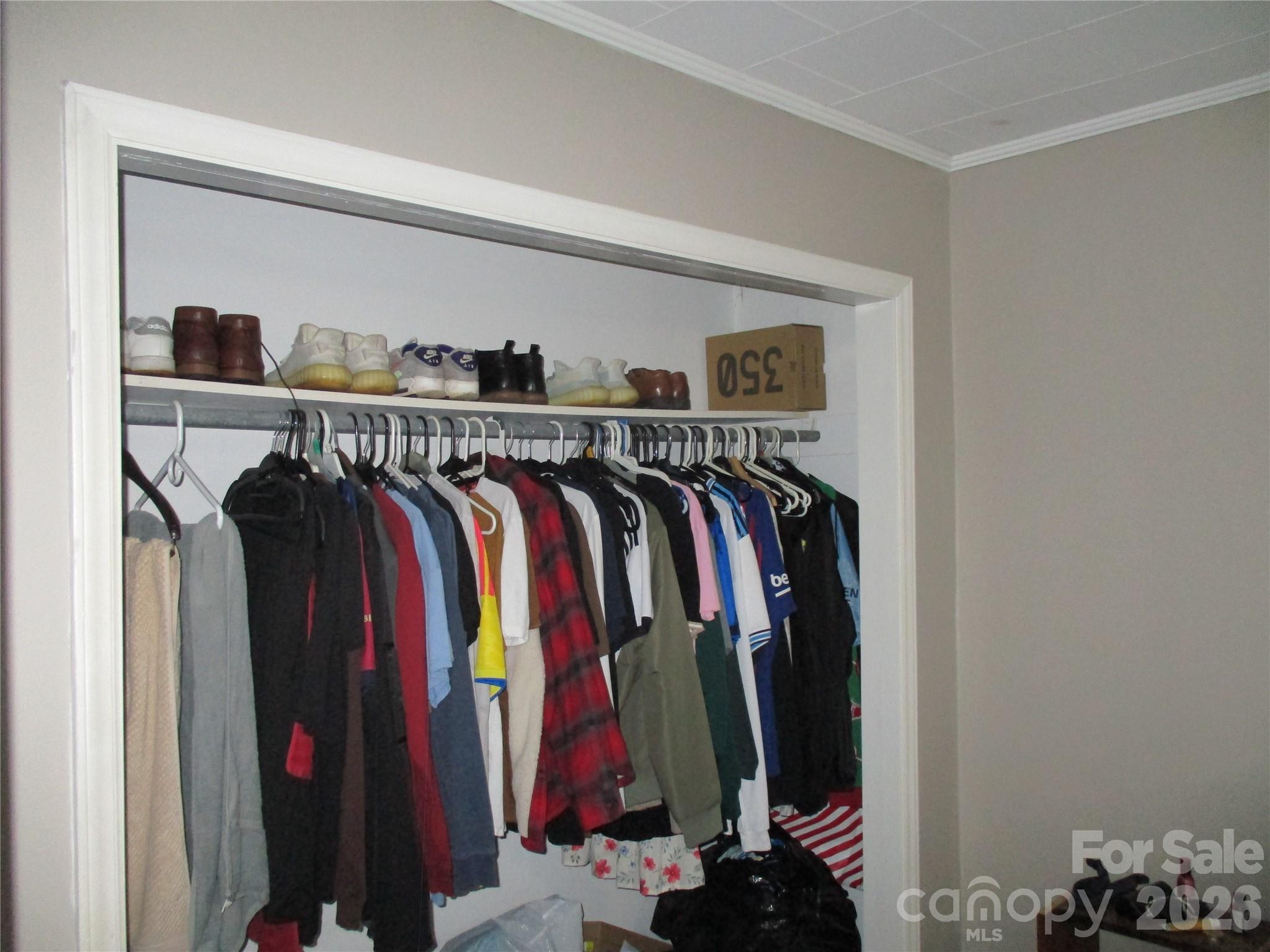 307 6th Street Property Photo 16