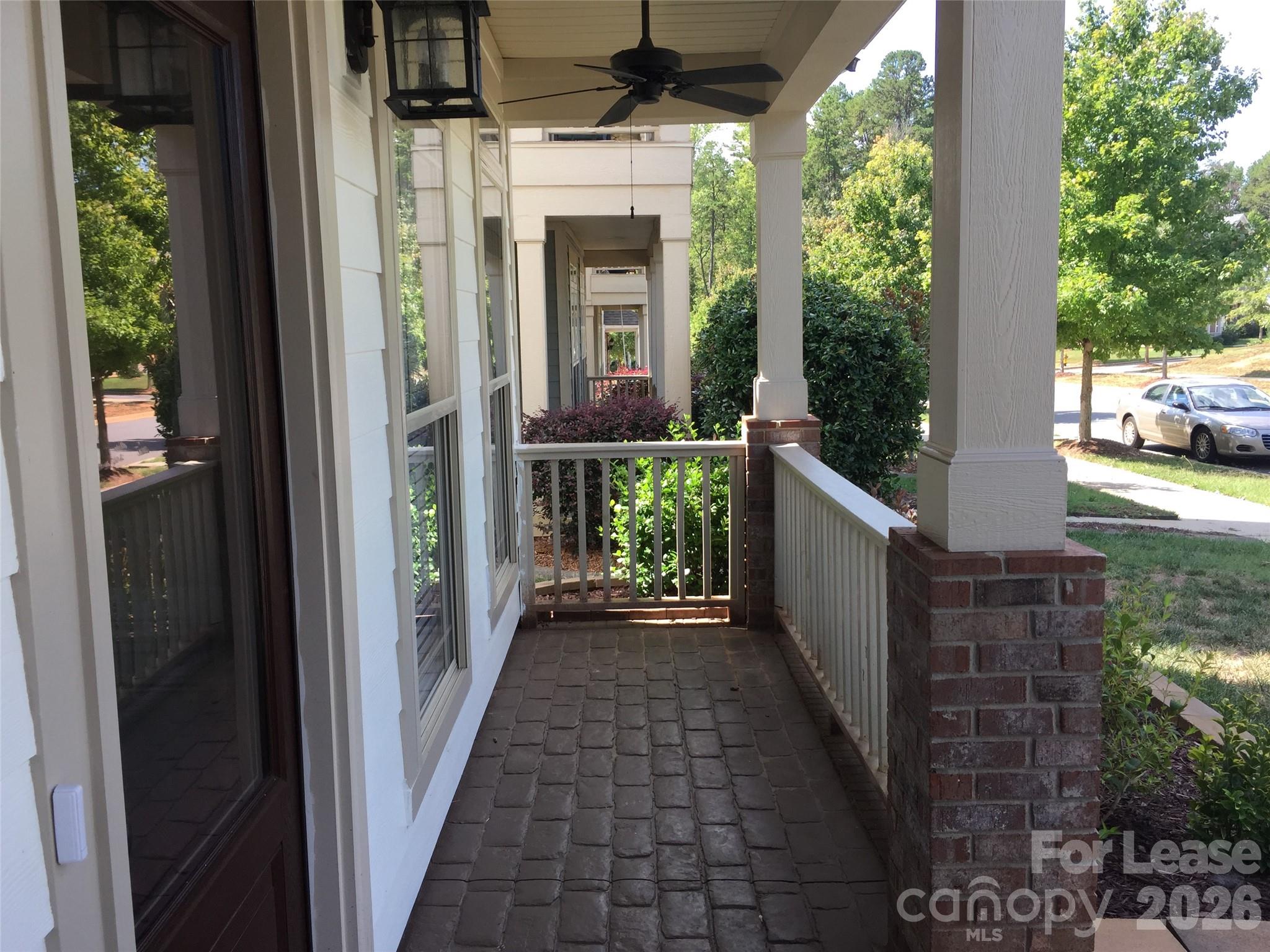 15318 S Birkdale Commons Parkway Property Photo 3