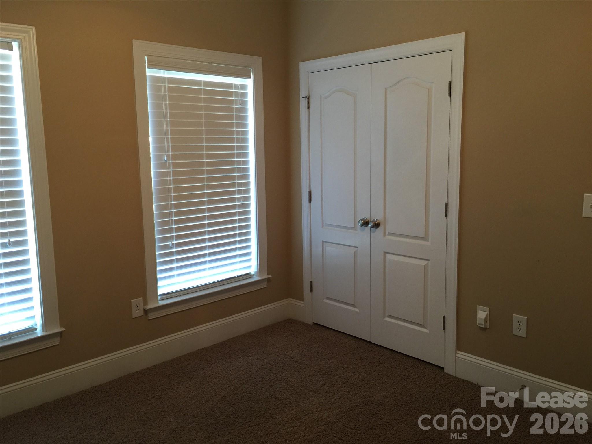 15318 S Birkdale Commons Parkway Property Photo 13