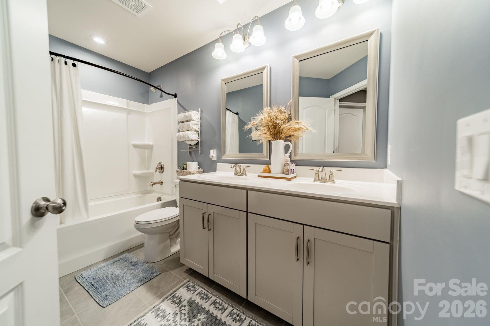 1038 Crest Oak Lane 111 Property Photo 20
