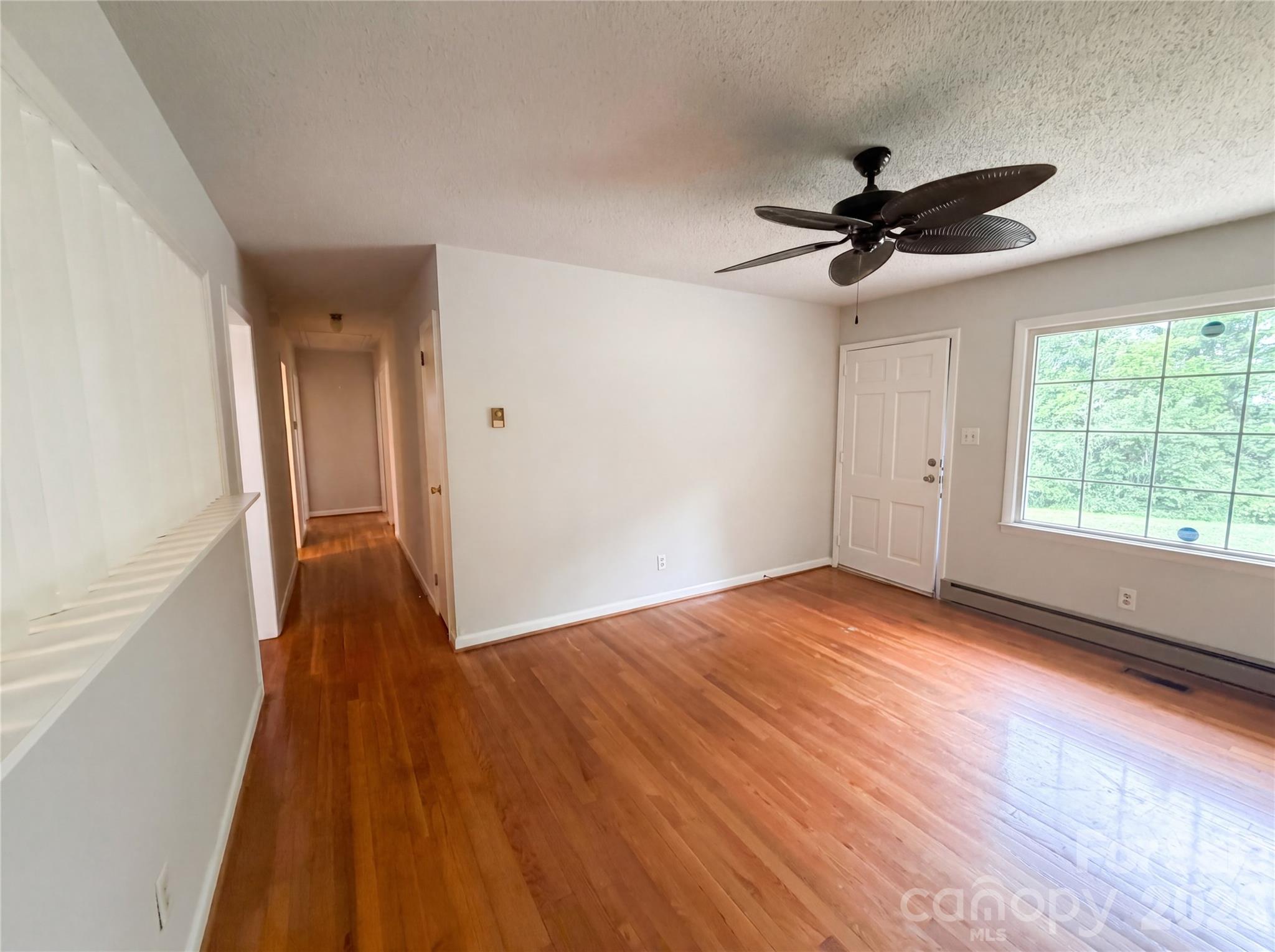318 Mitchell Street Property Photo 9