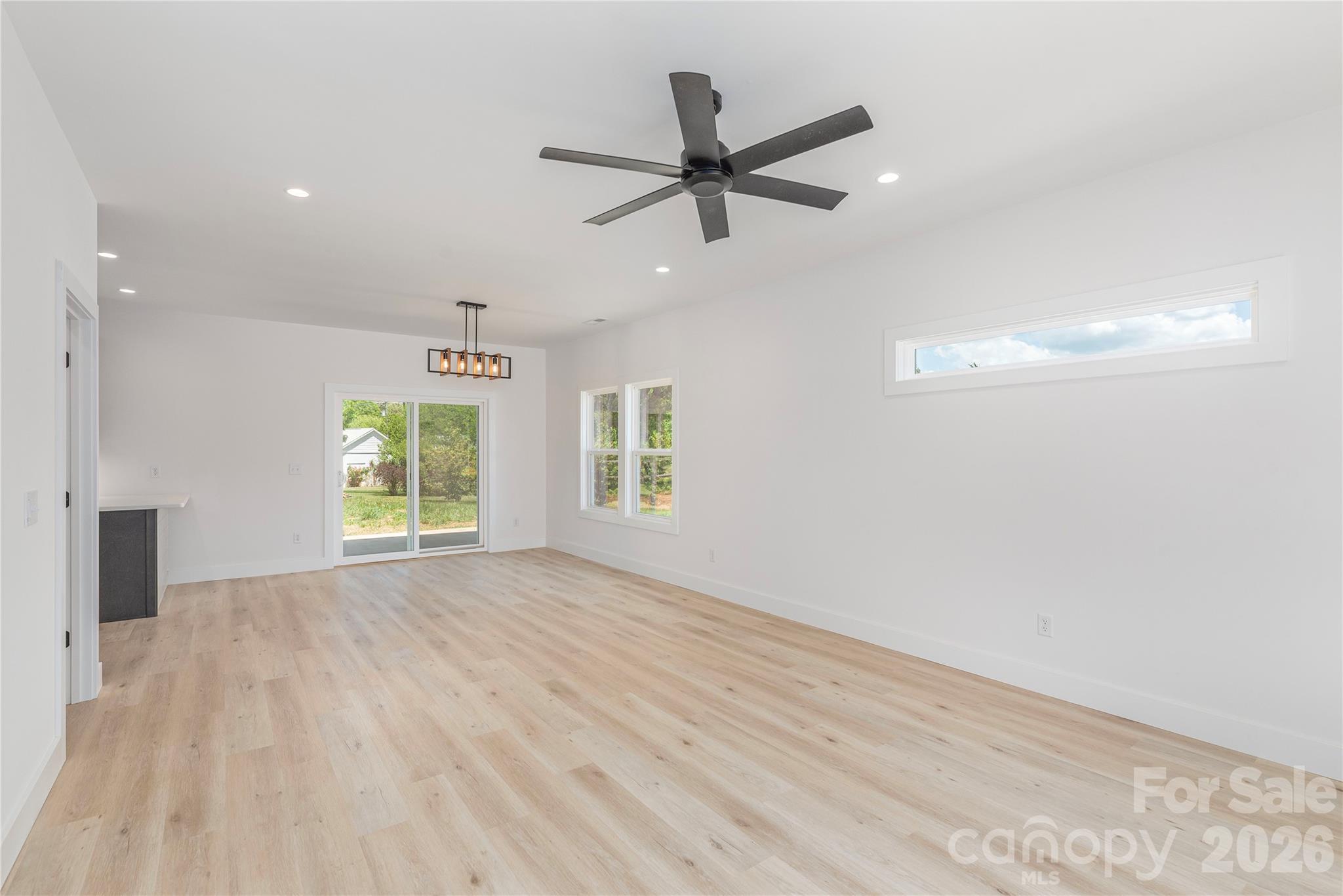 32 Oak Hill Road Property Photo 7