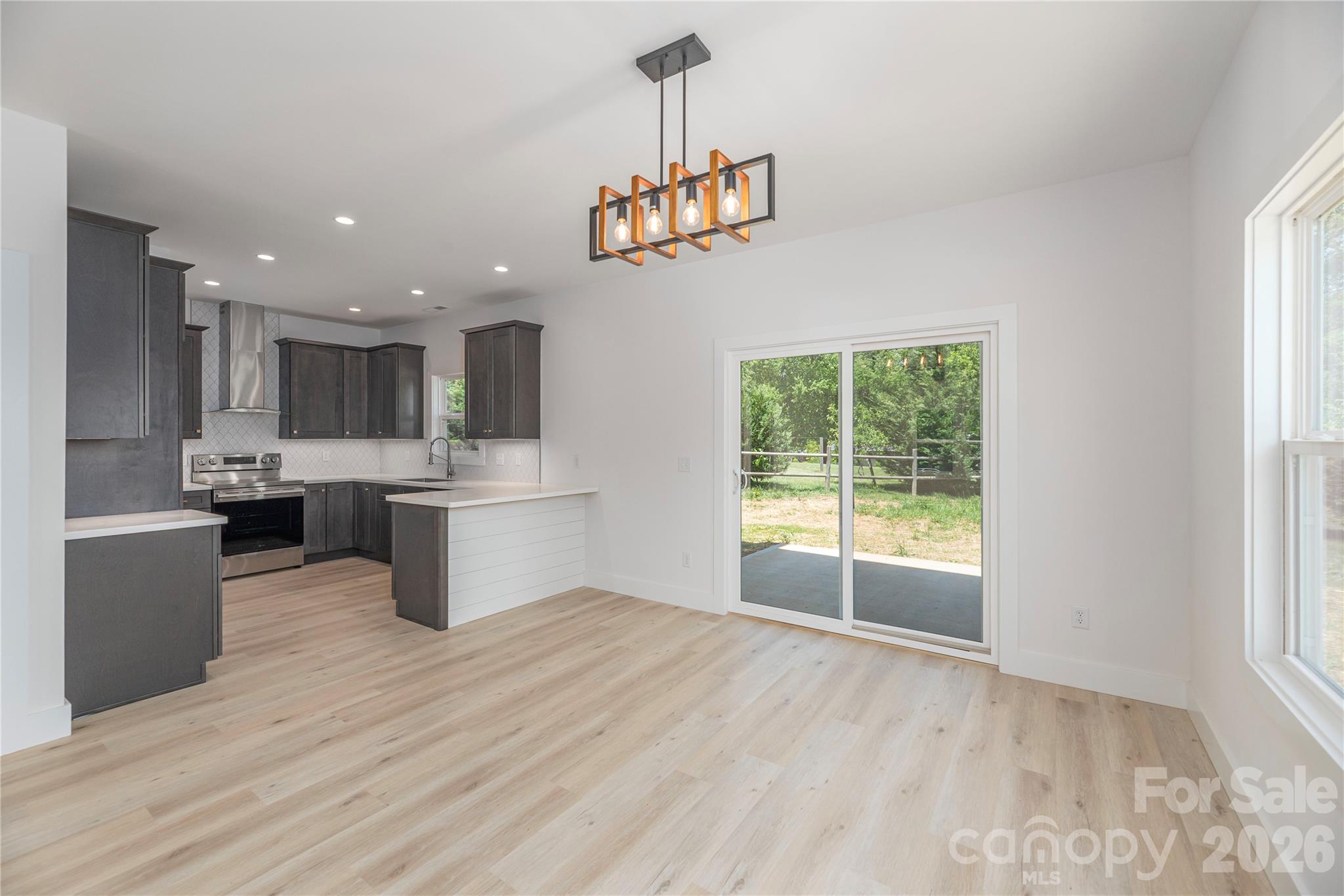32 Oak Hill Road Property Photo 9