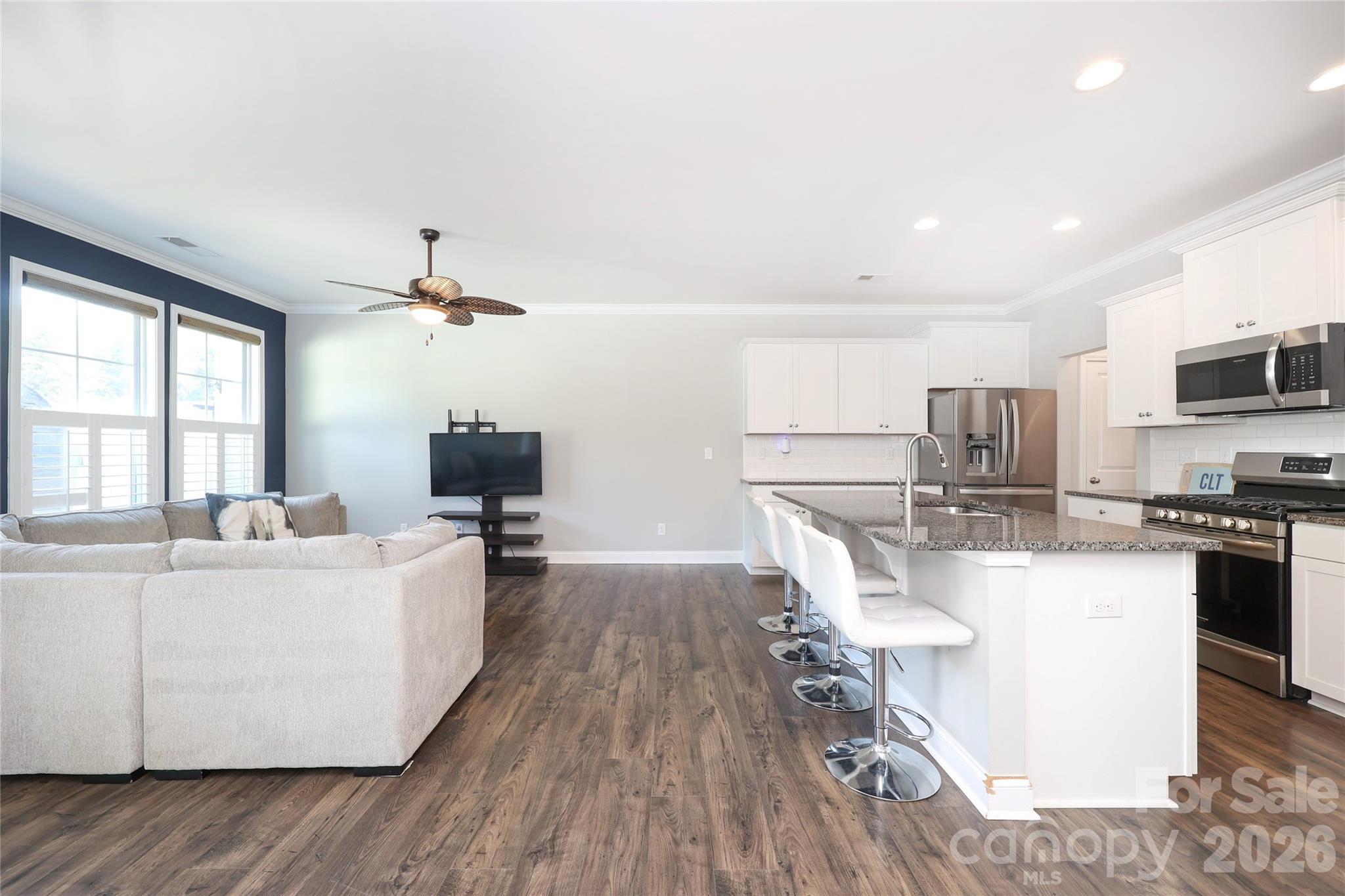 1086 Chicory Trace Property Photo 8