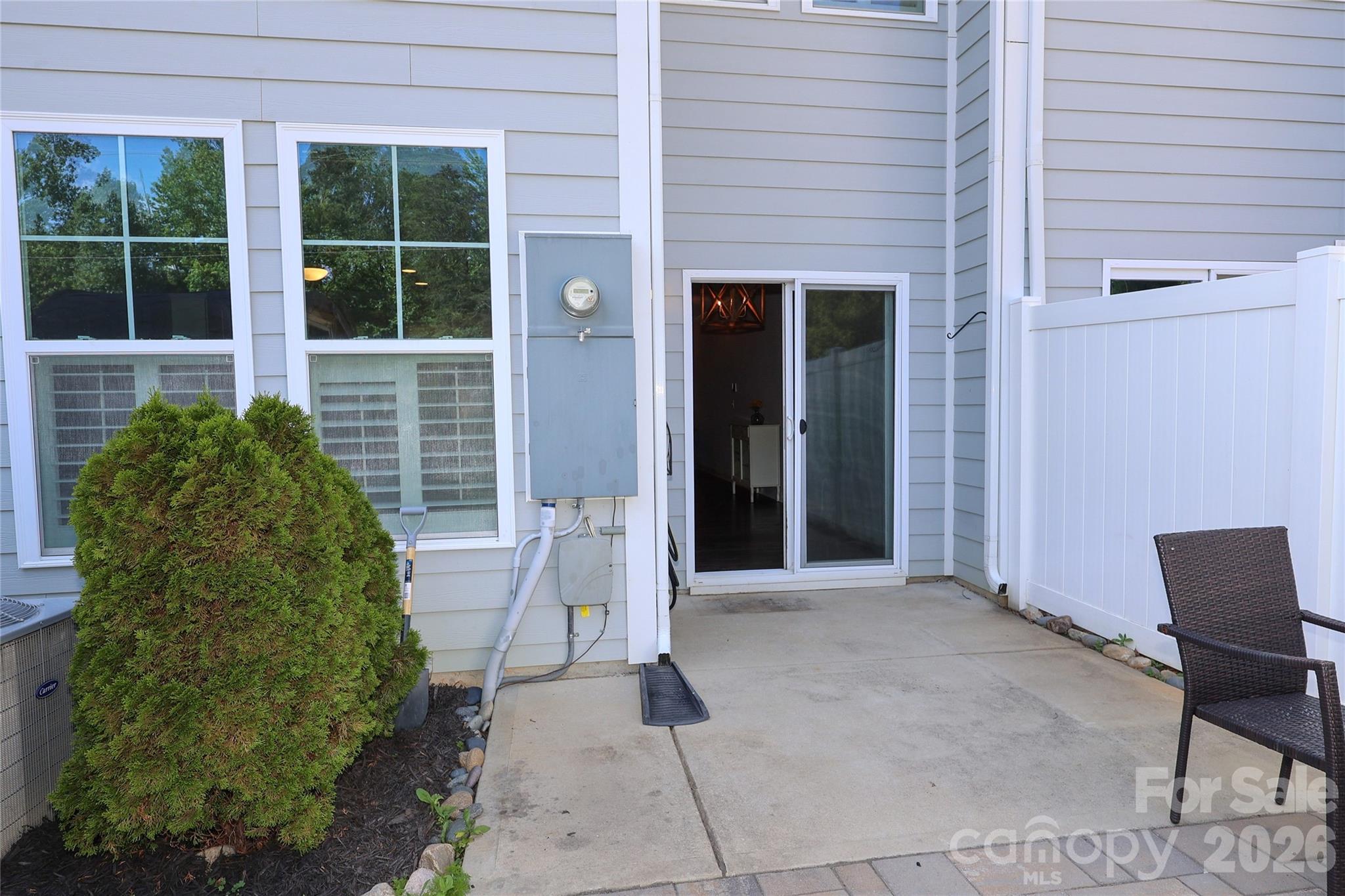 1086 Chicory Trace Property Photo 36