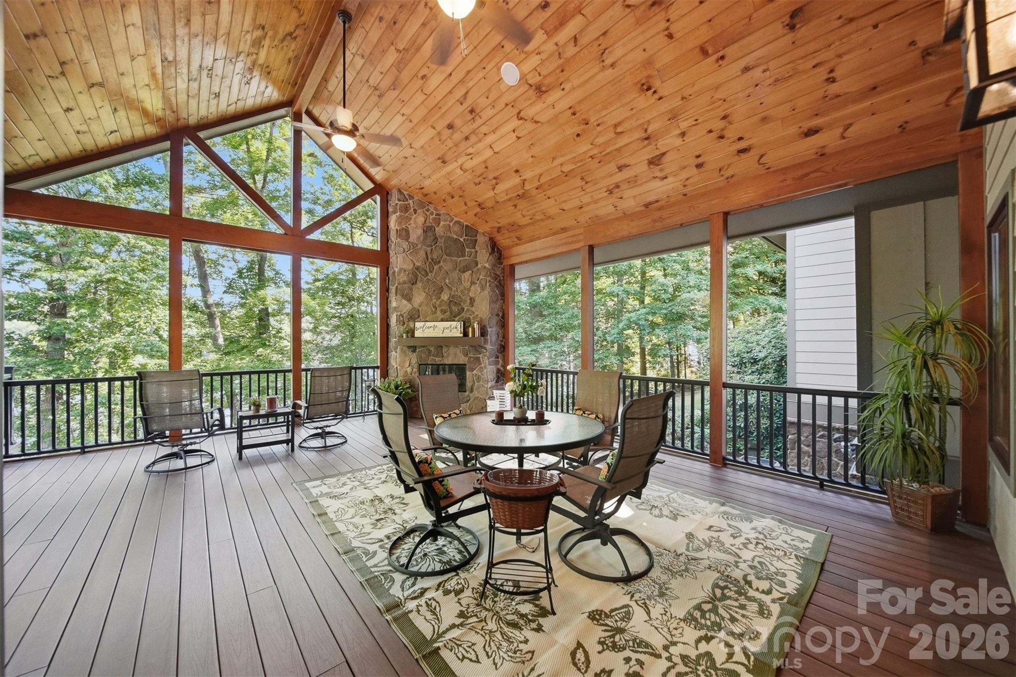 308 Riverwalk Drive Property Photo 17