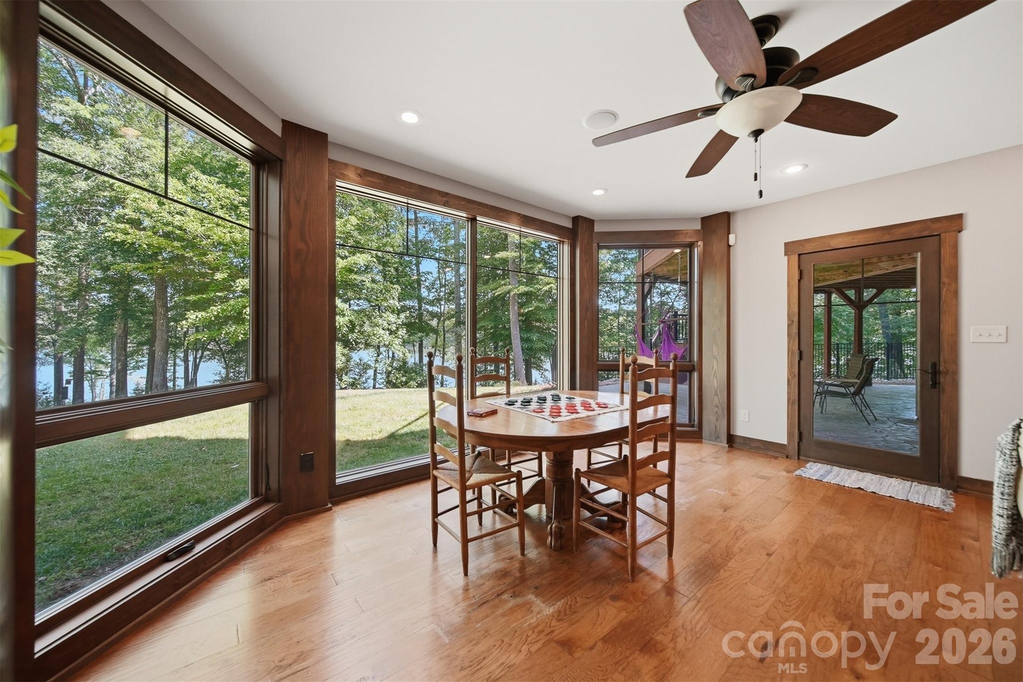 308 Riverwalk Drive Property Photo 34