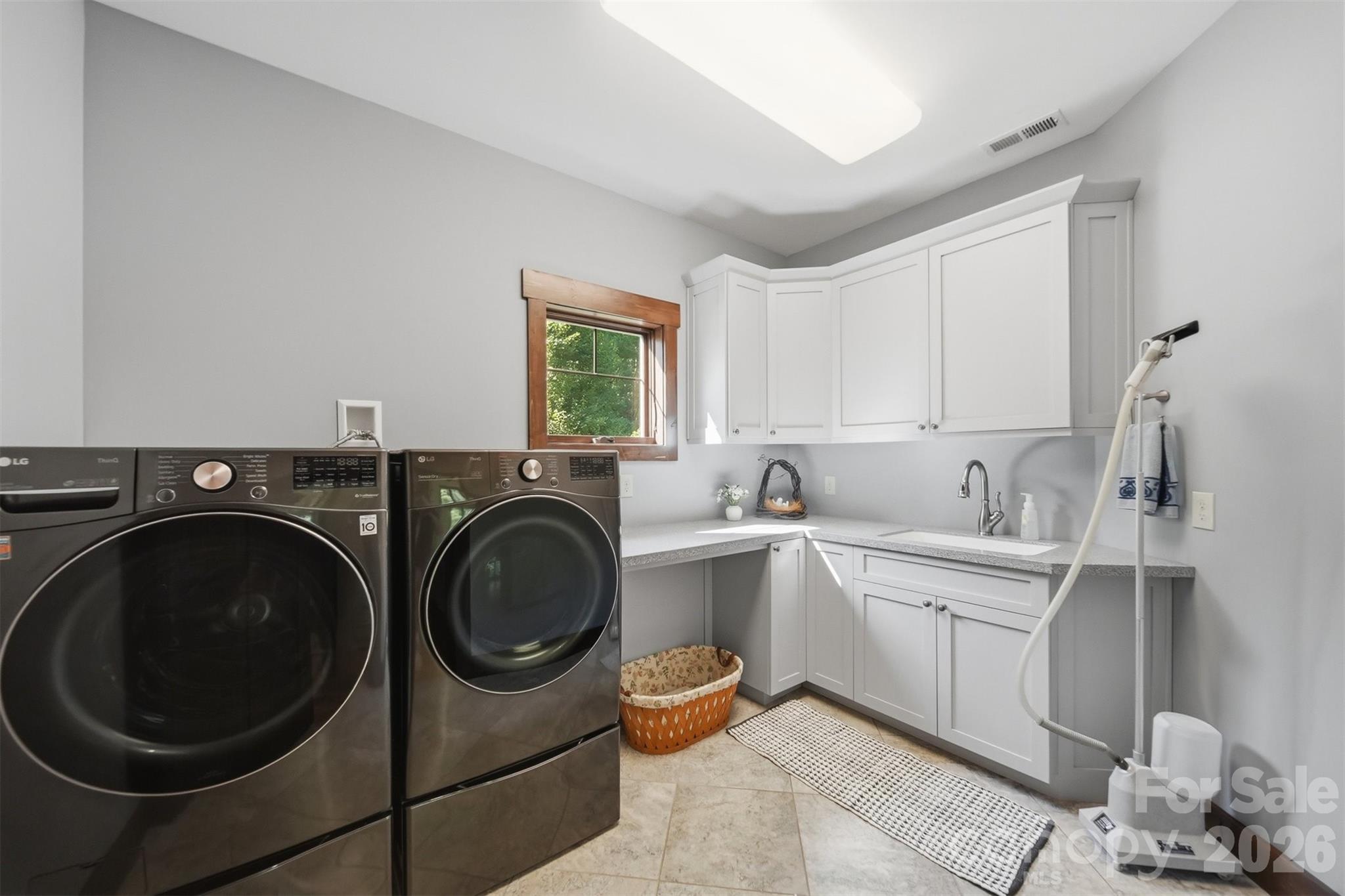 308 Riverwalk Drive Property Photo 43